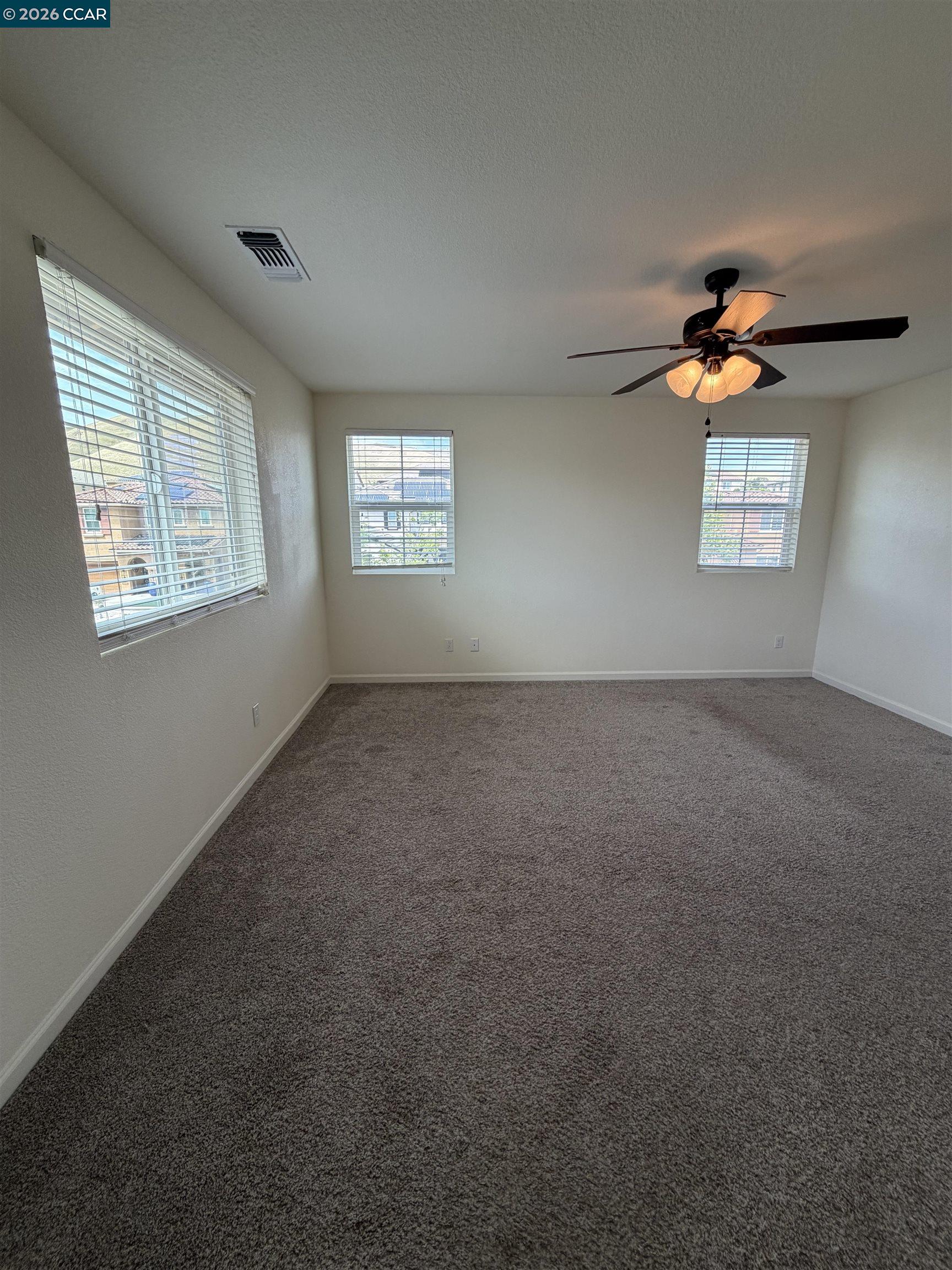 Detail Gallery Image 18 of 34 For Chuck Hammond Dr, Fairfield,  CA 94533 - 4 Beds | 2/1 Baths