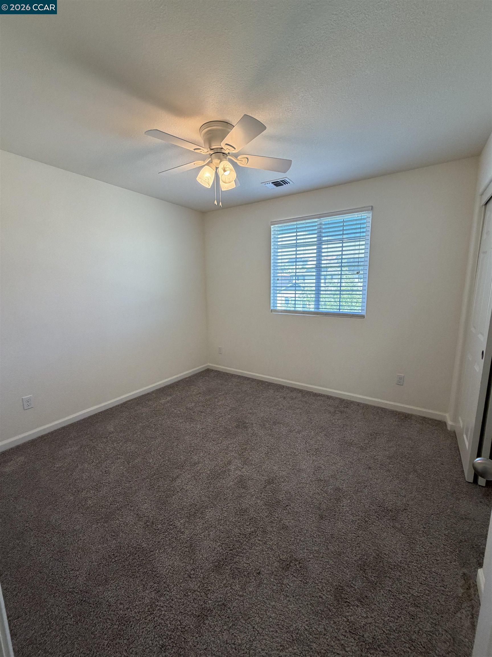 Detail Gallery Image 24 of 34 For Chuck Hammond Dr, Fairfield,  CA 94533 - 4 Beds | 2/1 Baths