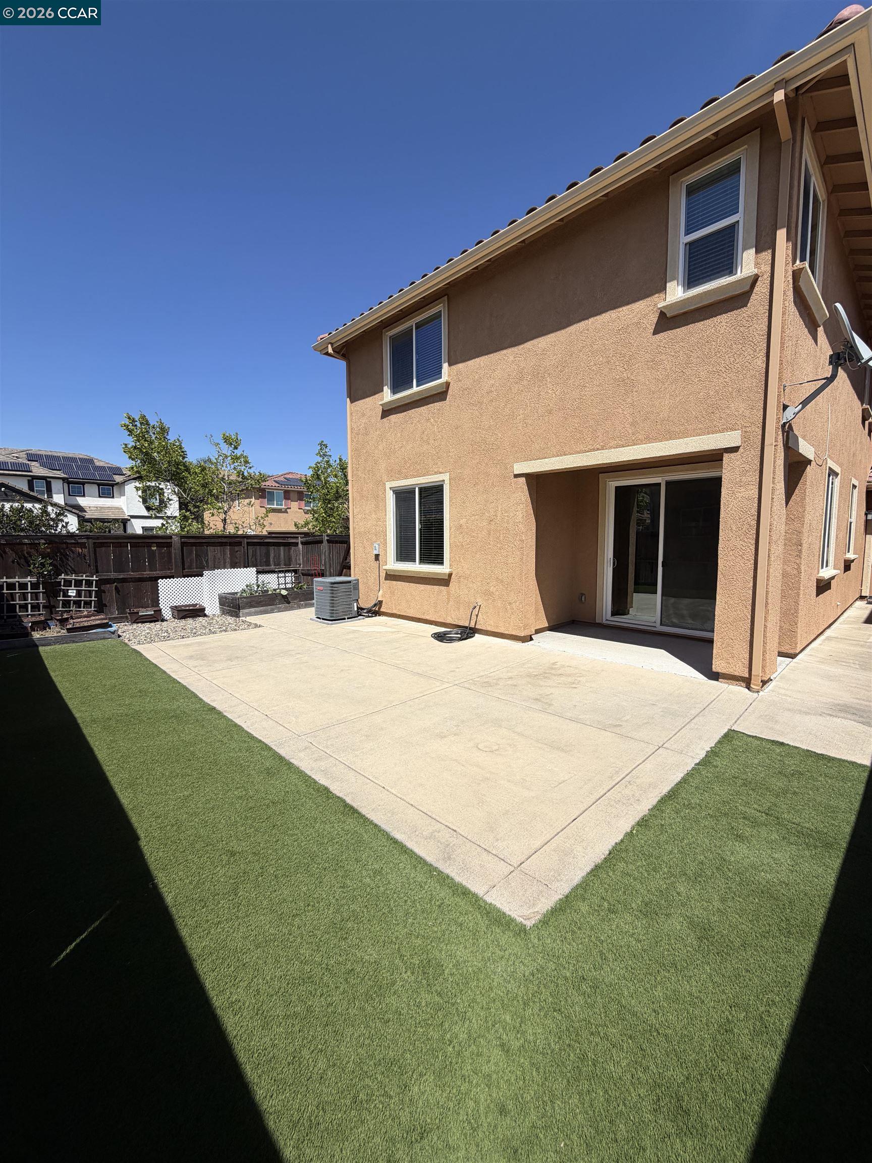 Detail Gallery Image 28 of 34 For Chuck Hammond Dr, Fairfield,  CA 94533 - 4 Beds | 2/1 Baths