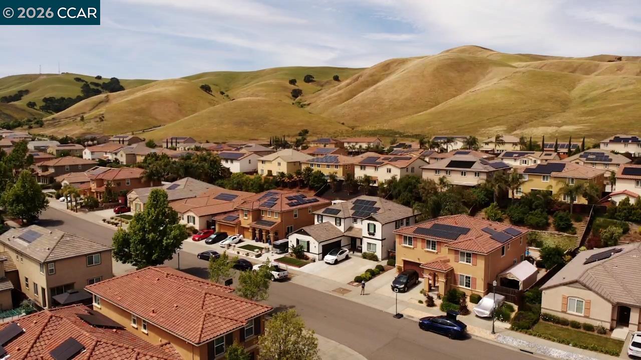 Detail Gallery Image 34 of 34 For Chuck Hammond Dr, Fairfield,  CA 94533 - 4 Beds | 2/1 Baths