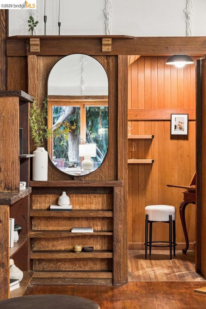 Detail Gallery Image 19 of 79 For 1049 Keith Ave, Berkeley,  CA 94708 - 4 Beds | 4 Baths