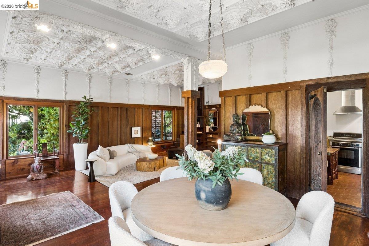 Detail Gallery Image 24 of 79 For 1049 Keith Ave, Berkeley,  CA 94708 - 4 Beds | 4 Baths