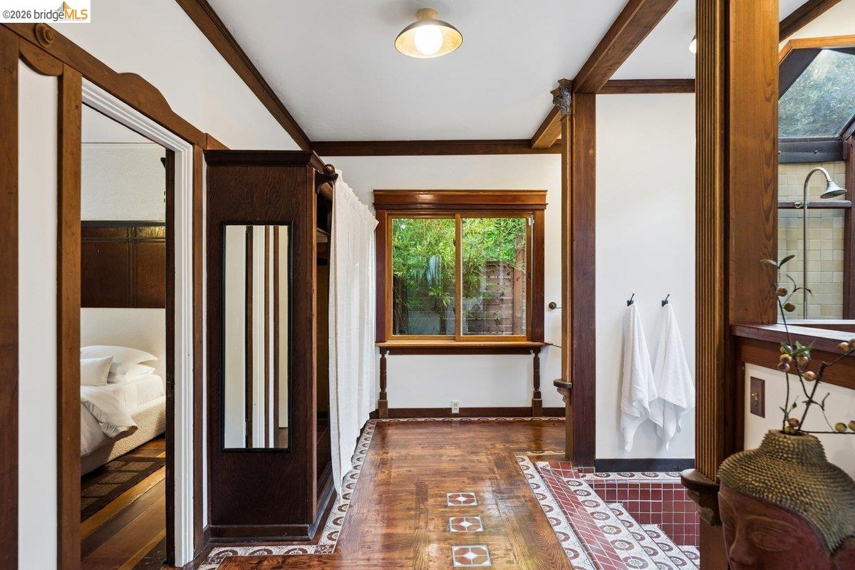 Detail Gallery Image 47 of 79 For 1049 Keith Ave, Berkeley,  CA 94708 - 4 Beds | 4 Baths