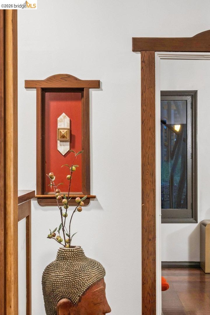 Detail Gallery Image 51 of 79 For 1049 Keith Ave, Berkeley,  CA 94708 - 4 Beds | 4 Baths