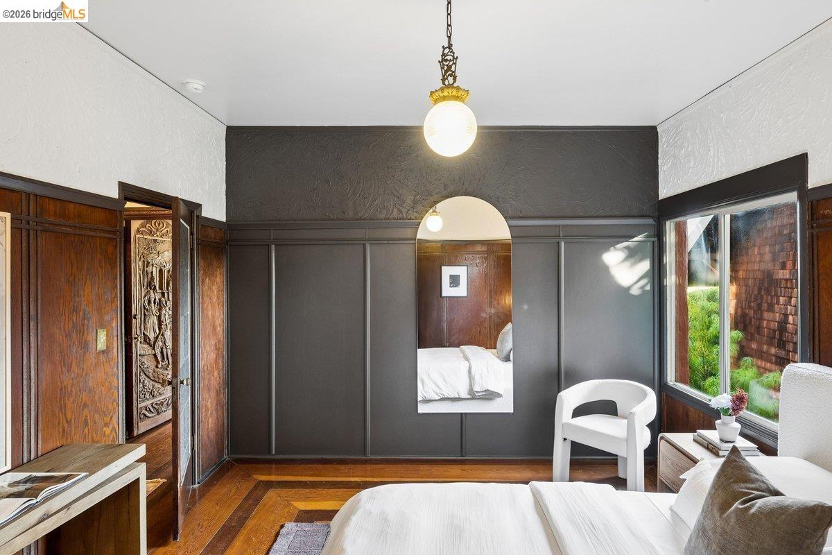 Detail Gallery Image 53 of 79 For 1049 Keith Ave, Berkeley,  CA 94708 - 4 Beds | 4 Baths