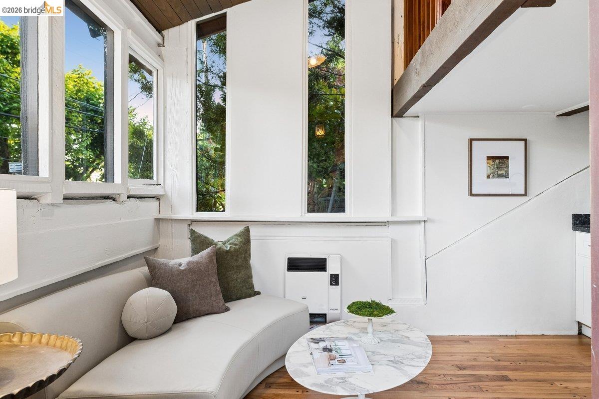 Detail Gallery Image 62 of 79 For 1049 Keith Ave, Berkeley,  CA 94708 - 4 Beds | 4 Baths