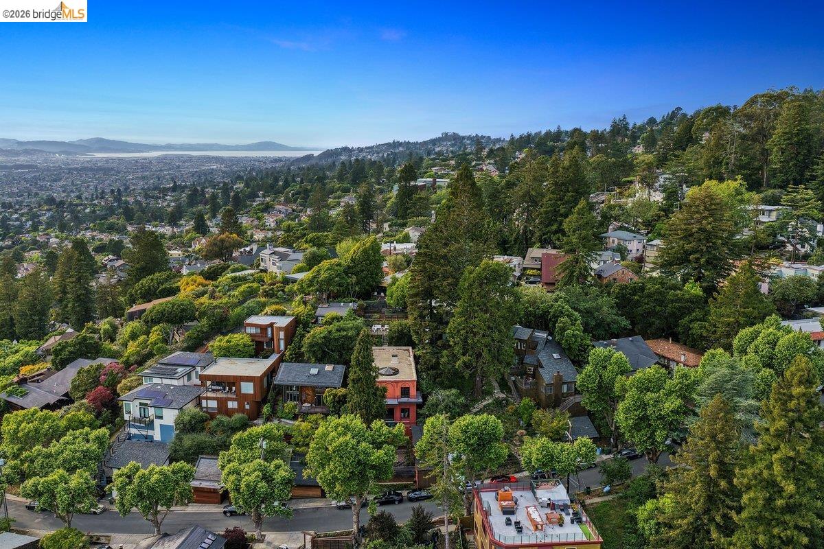 Detail Gallery Image 78 of 79 For 1049 Keith Ave, Berkeley,  CA 94708 - 4 Beds | 4 Baths