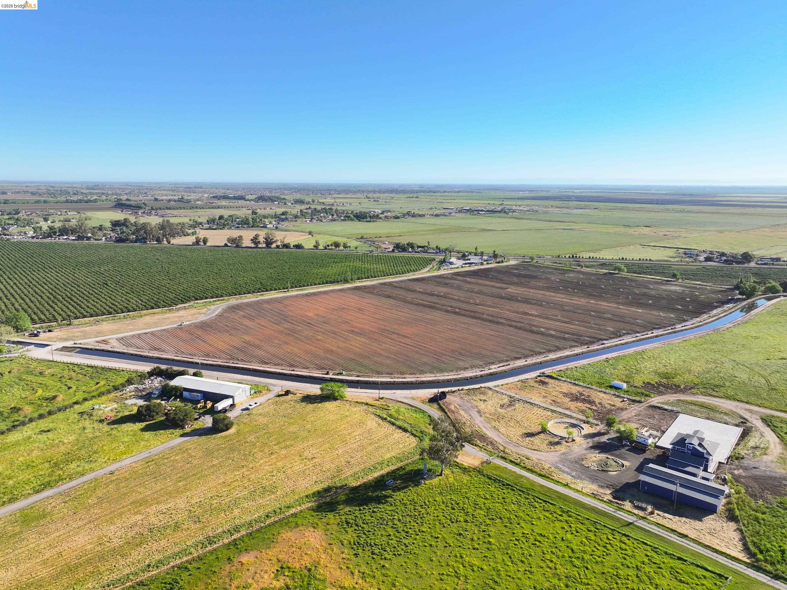 Front Image Thumbnail for EB41131707