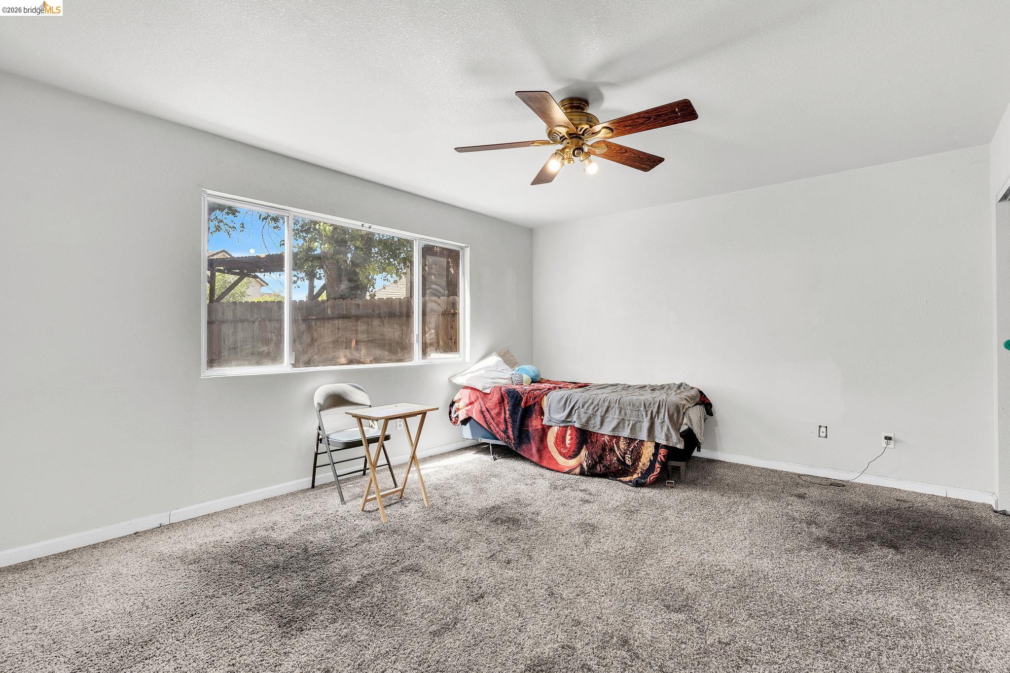 Detail Gallery Image 15 of 44 For 1258 Lloyd Thayer Cir, Stockton,  CA 95206 - 4 Beds | 2/1 Baths