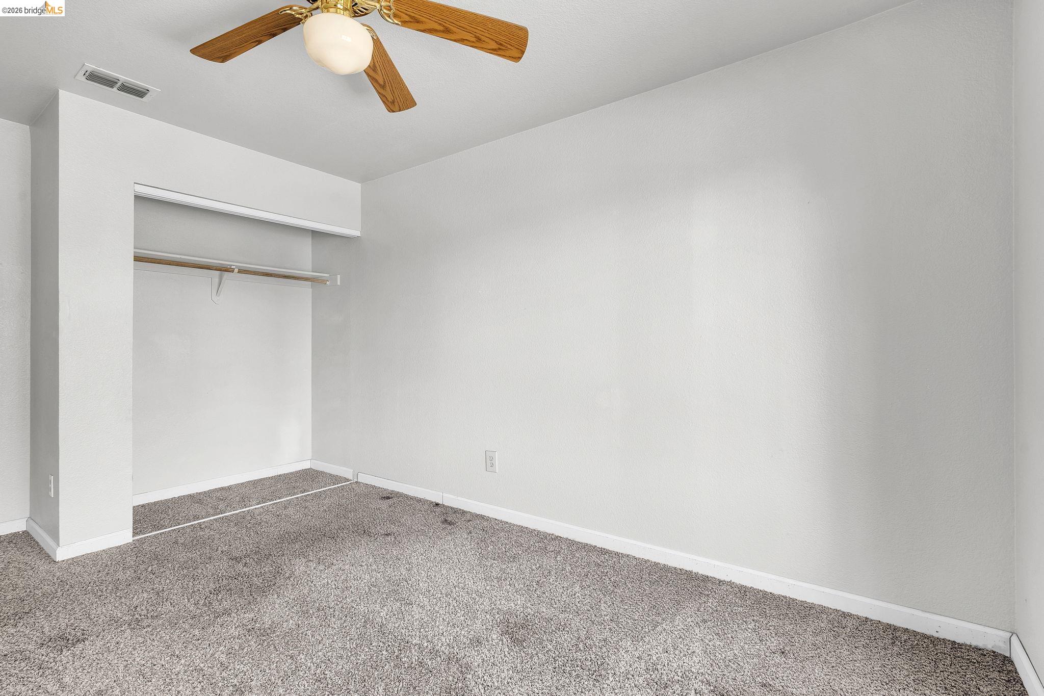 Detail Gallery Image 22 of 44 For 1258 Lloyd Thayer Cir, Stockton,  CA 95206 - 4 Beds | 2/1 Baths