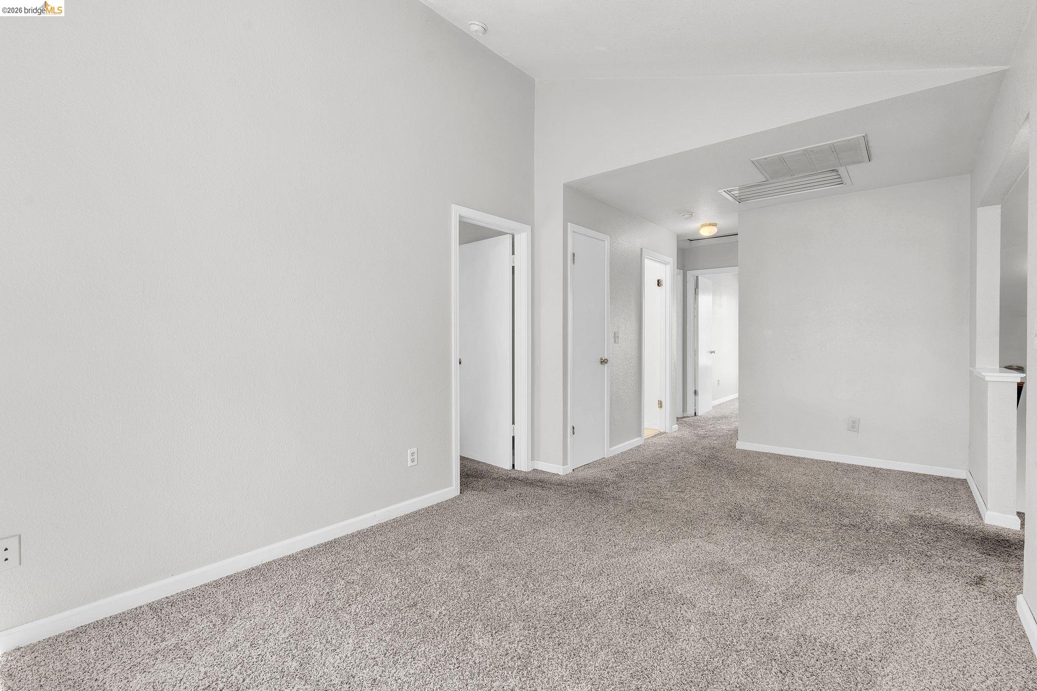 Detail Gallery Image 29 of 44 For 1258 Lloyd Thayer Cir, Stockton,  CA 95206 - 4 Beds | 2/1 Baths