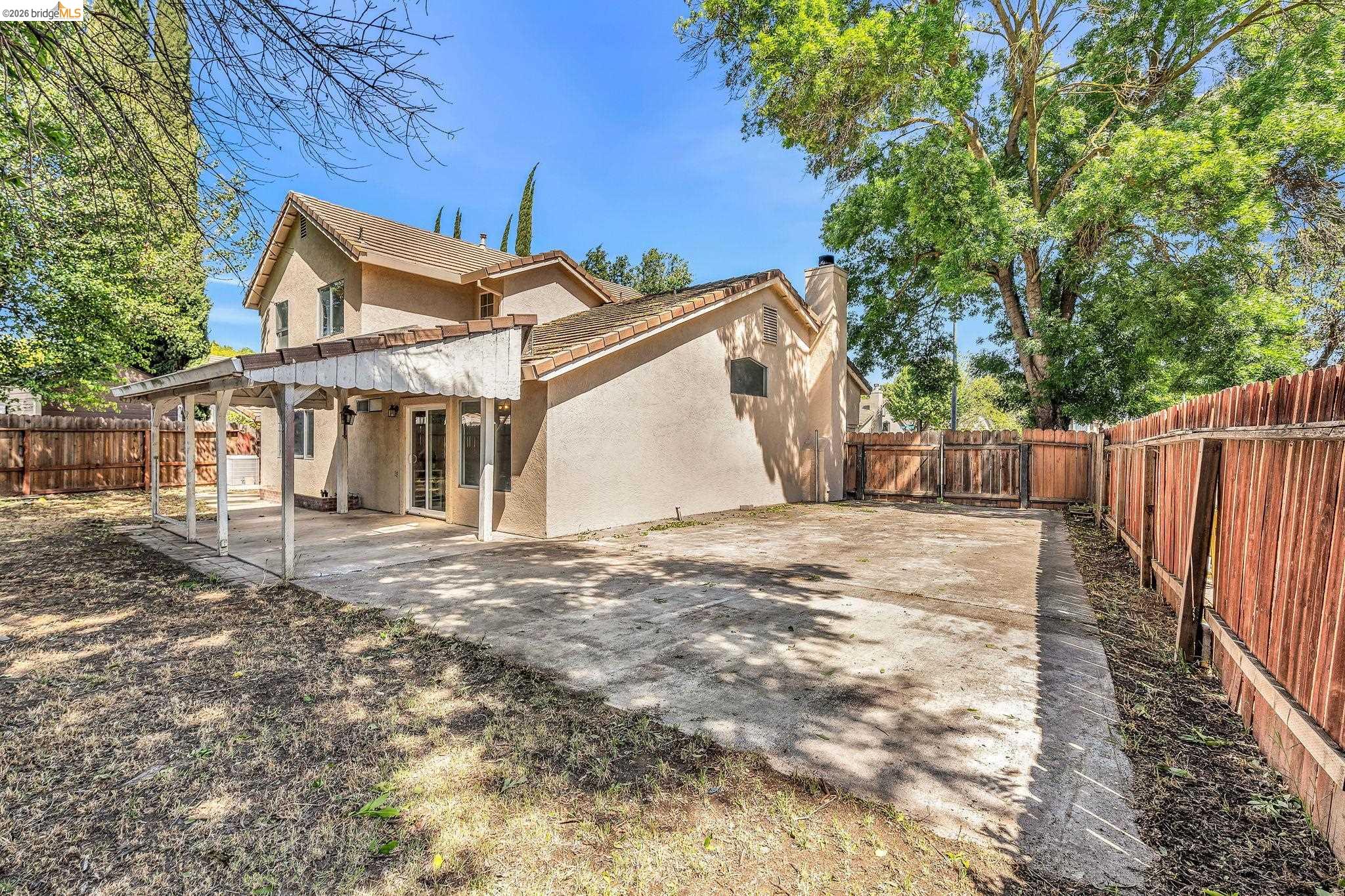 Detail Gallery Image 39 of 44 For 1258 Lloyd Thayer Cir, Stockton,  CA 95206 - 4 Beds | 2/1 Baths