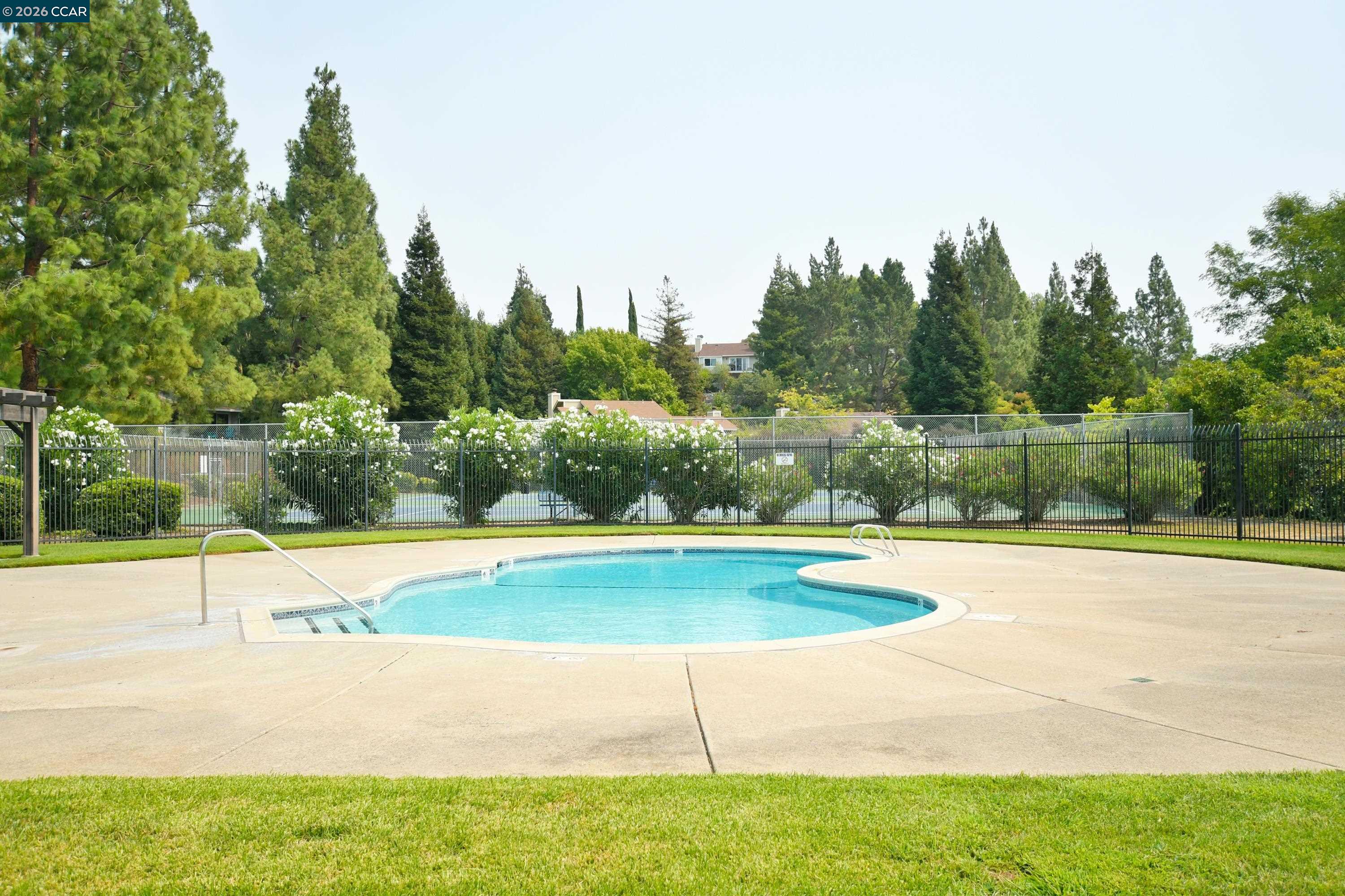 Photo #25: 41131718 Listing: Photo #25