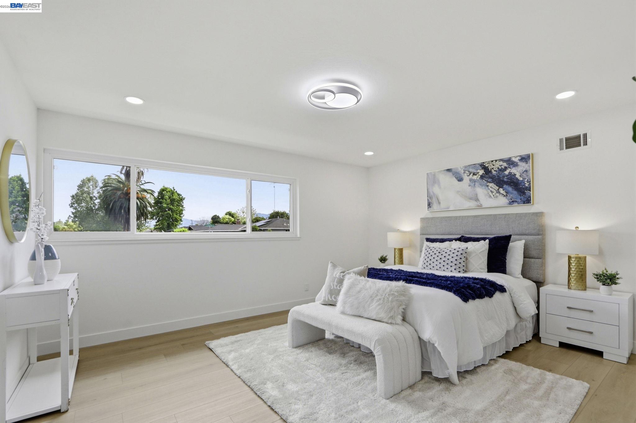 Detail Gallery Image 11 of 26 For 1679 Catalonia Way, San Jose,  CA 95125 - 3 Beds | 2 Baths