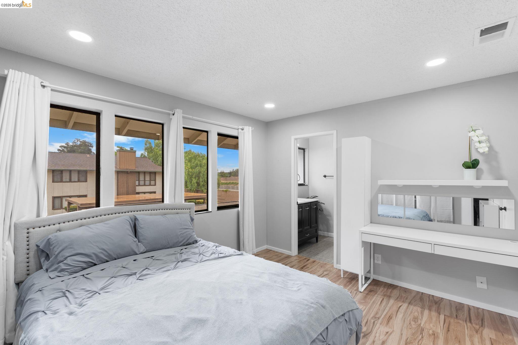 Photo #15: 41131724 Listing: Photo #15