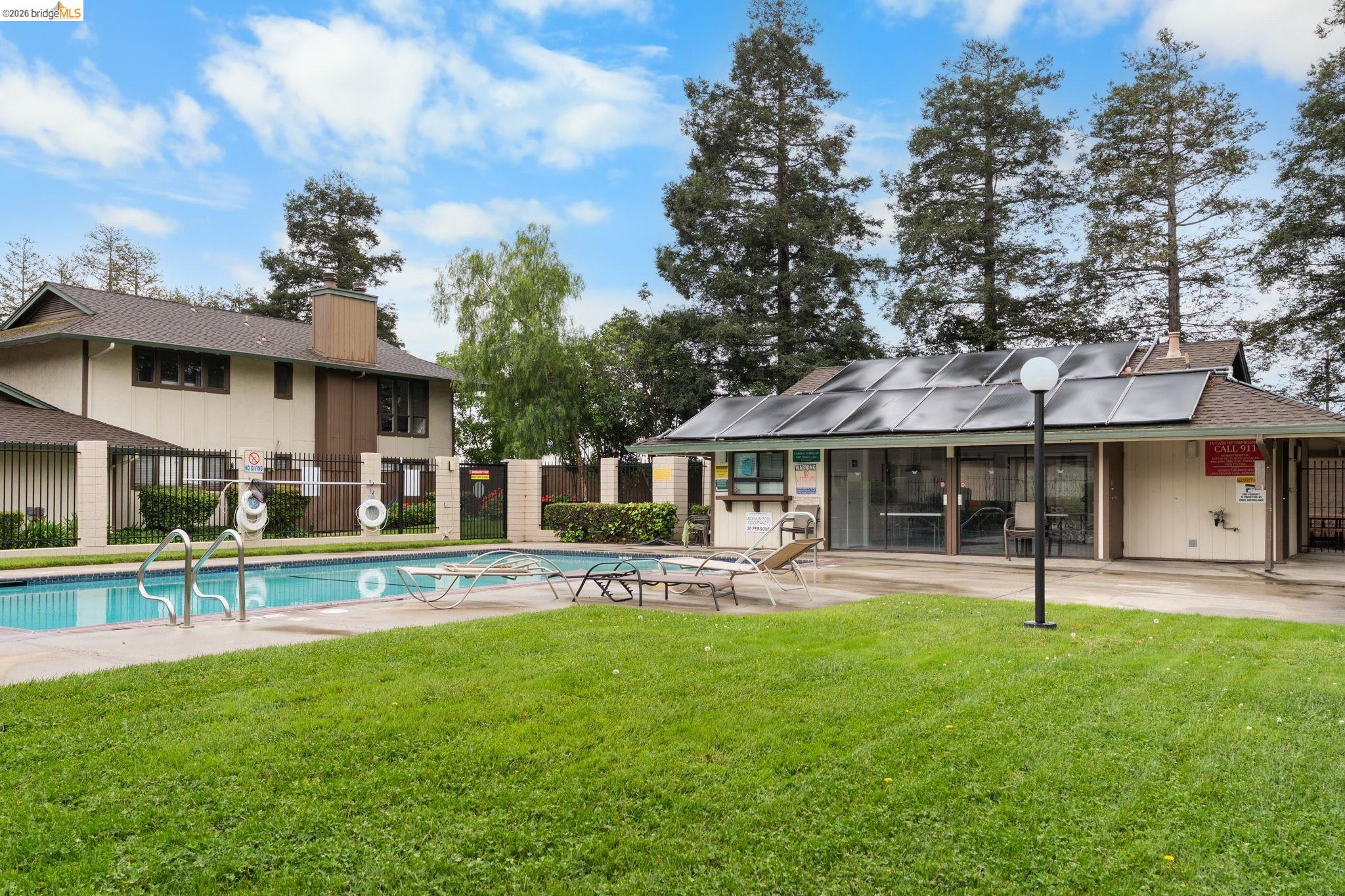 Photo #3: 41131724 Listing: Photo #3