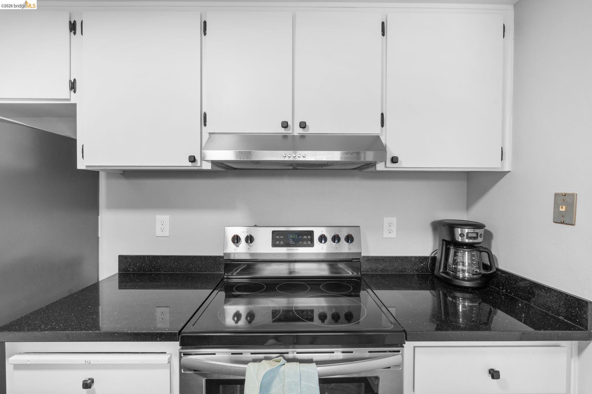 Photo #9: 41131724 Listing: Photo #9