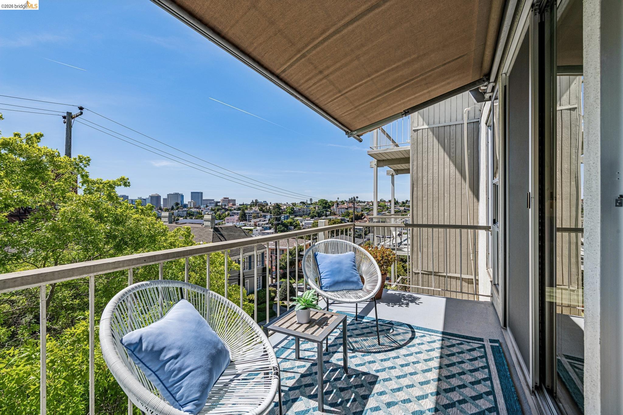 Condos For Sale in Oakland, CA
