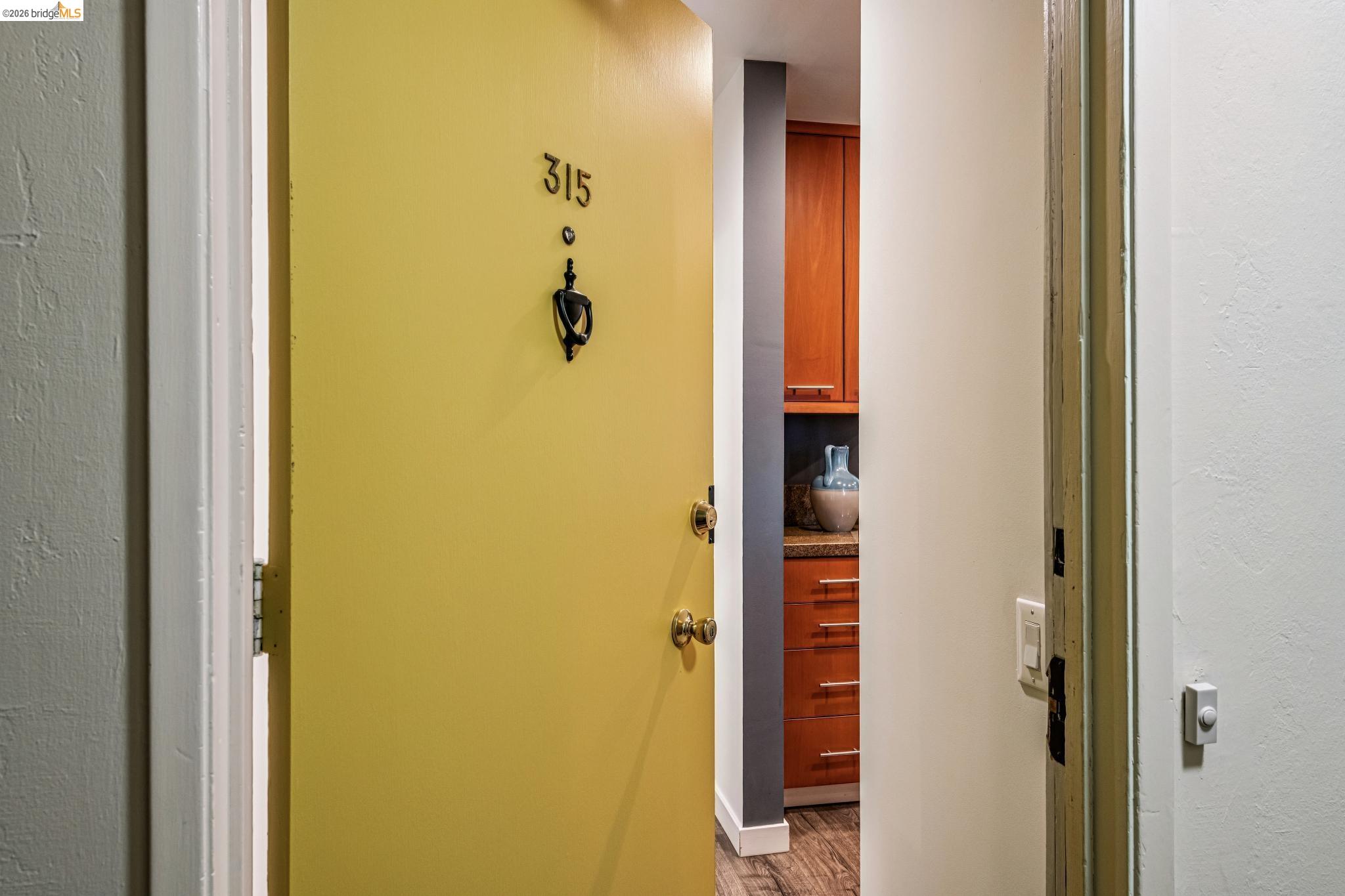 Photo #3: 41131727 Listing: Photo #3