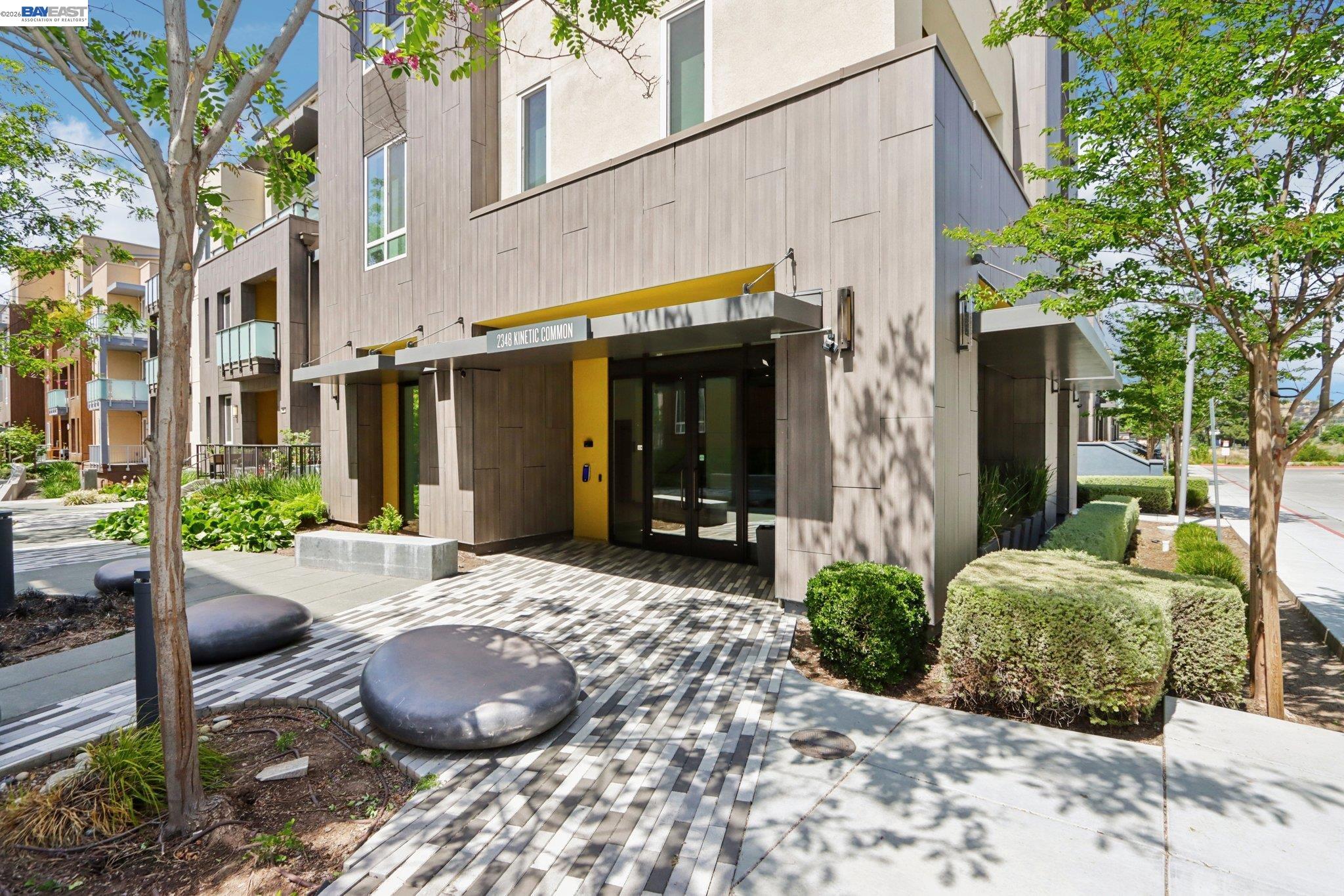 Photo #8: 41131729 Listing: Photo #8