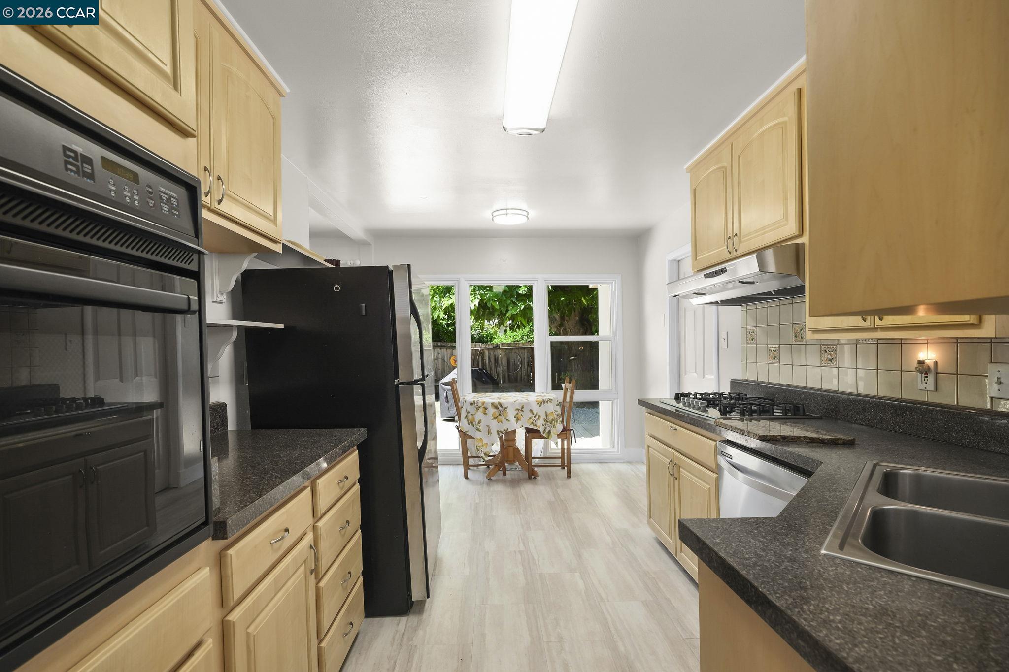 4050 Sacramento St, Concord CA 94521 — photo 11