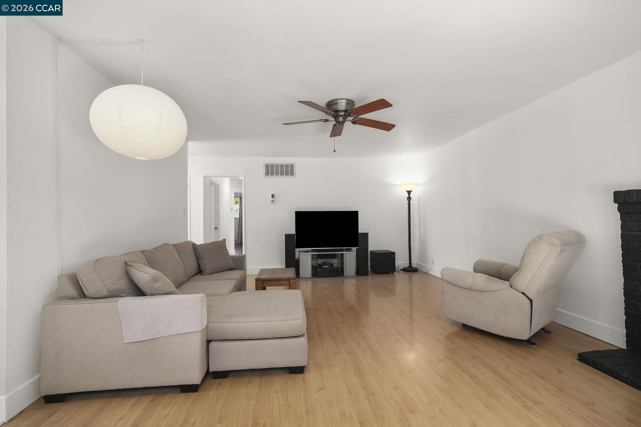 4050 Sacramento St, Concord CA 94521 — photo 8
