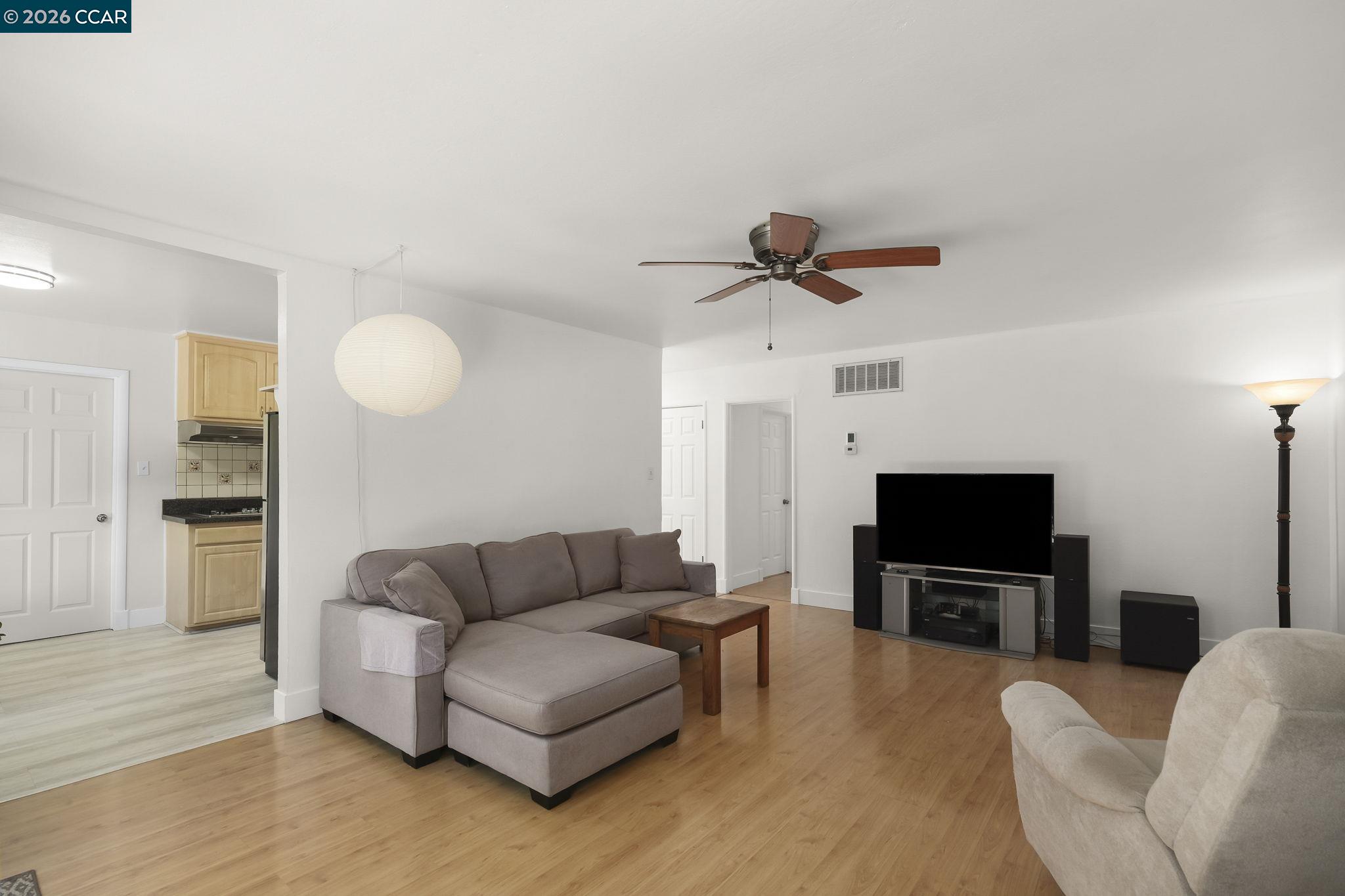 4050 Sacramento St, Concord CA 94521 — photo 9