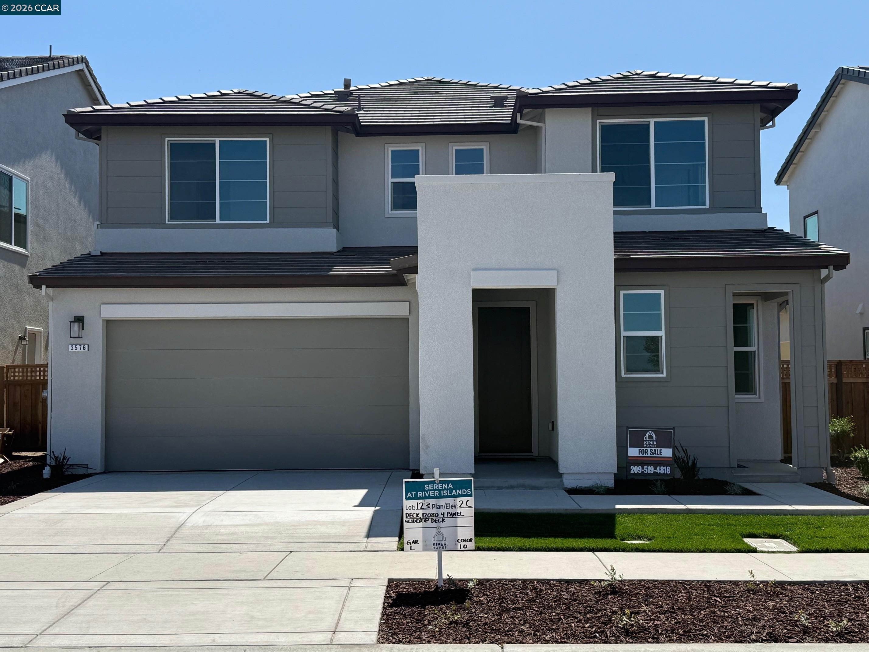 Detail Gallery Image 1 of 25 For 3576 Darnoch Ave., Lathrop,  CA 95330 - 5 Beds | 4/1 Baths