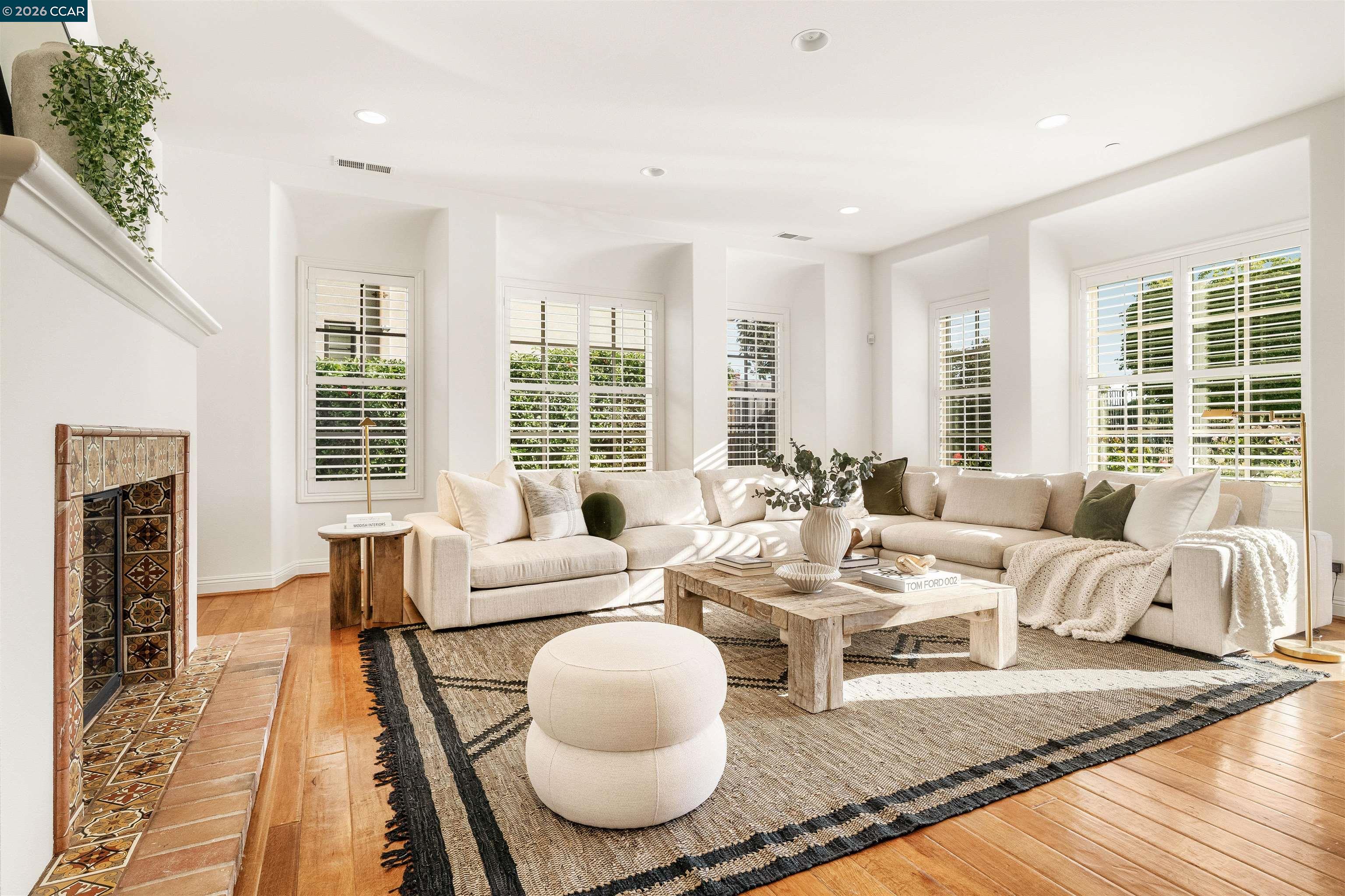 Detail Gallery Image 23 of 57 For 5316 Cypress Hawk Ct, San Ramon,  CA 94582 - 5 Beds | 5/1 Baths