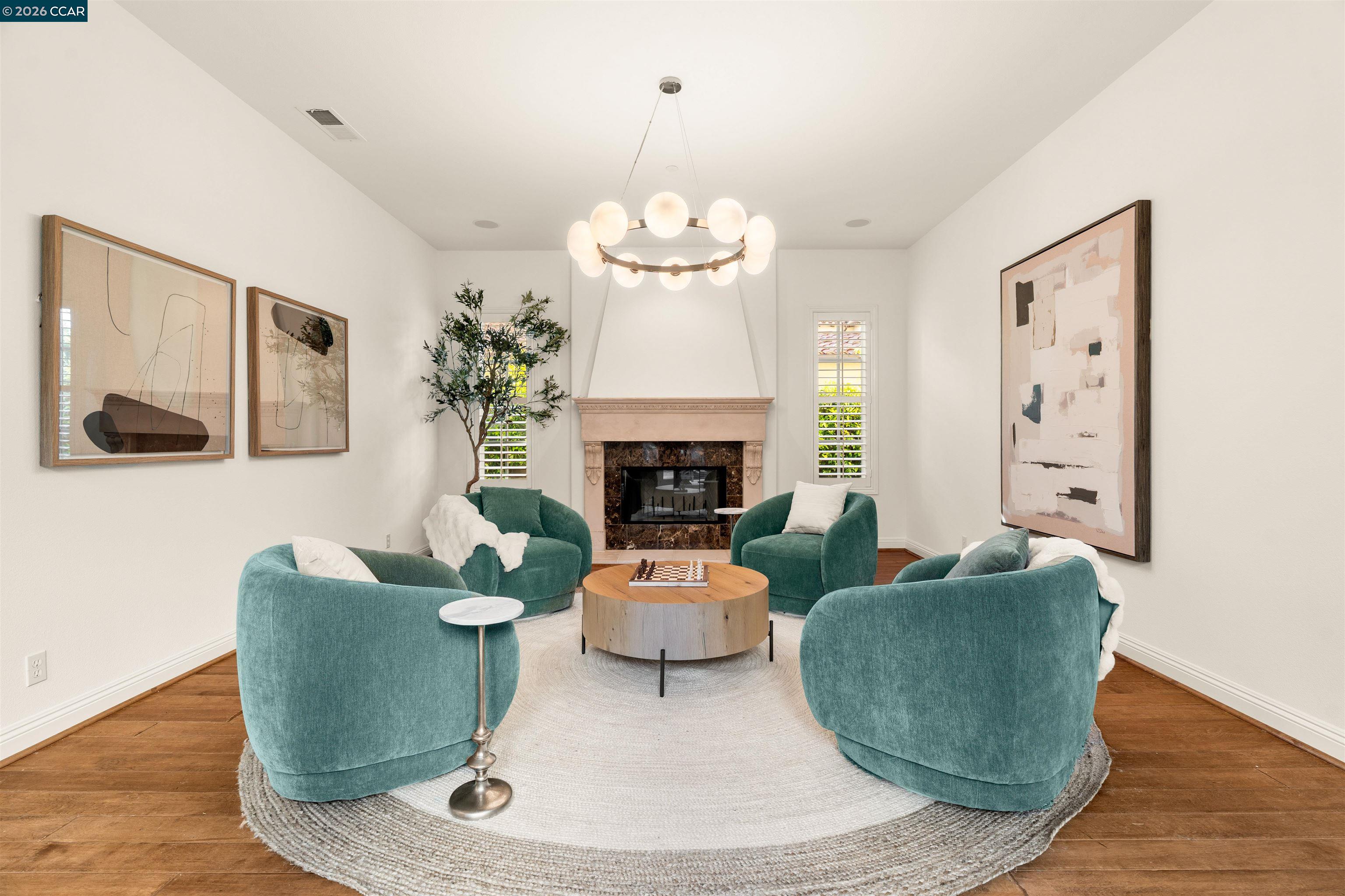 Detail Gallery Image 5 of 57 For 5316 Cypress Hawk Ct, San Ramon,  CA 94582 - 5 Beds | 5/1 Baths