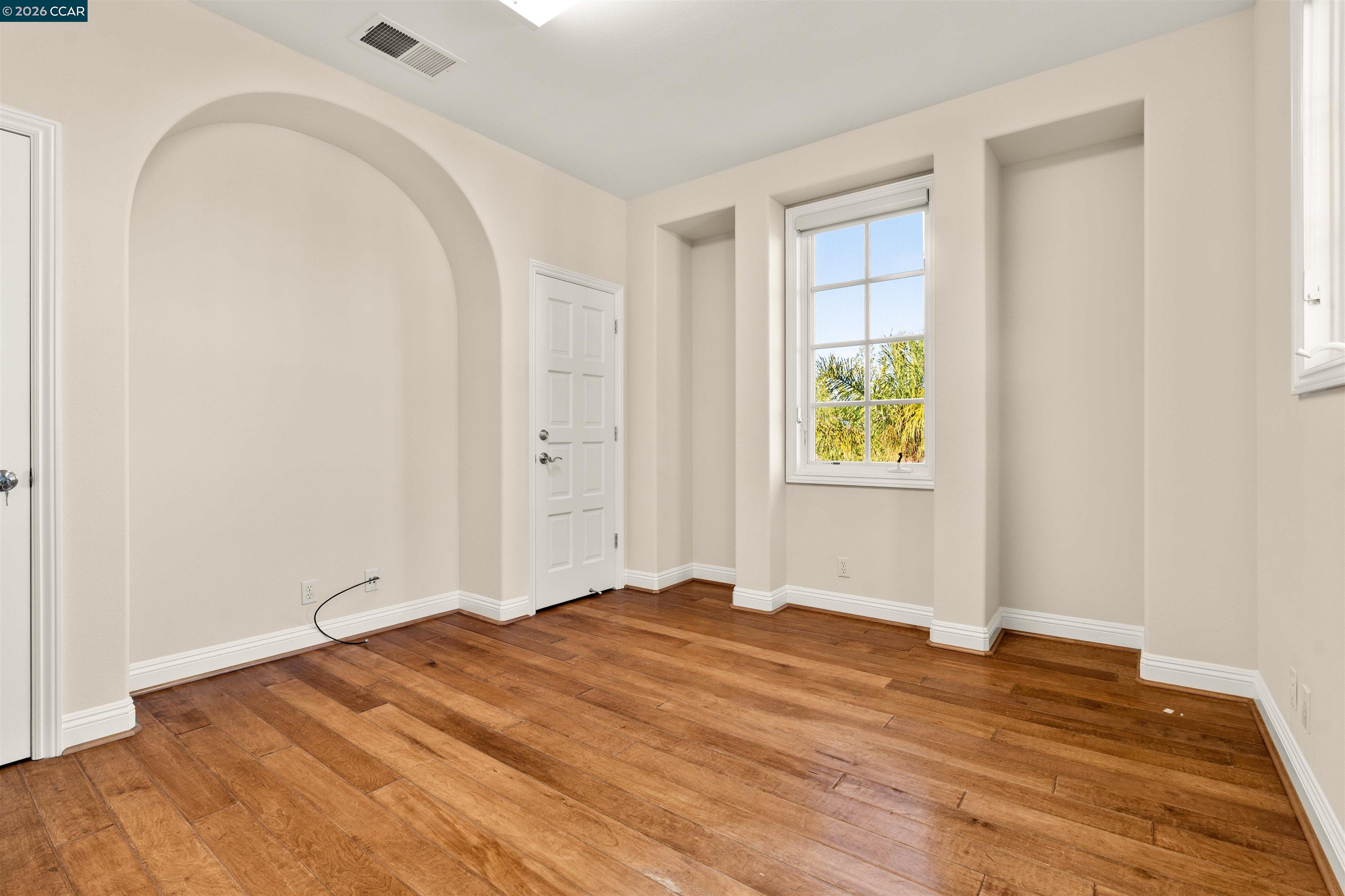 Detail Gallery Image 43 of 57 For 5316 Cypress Hawk Ct, San Ramon,  CA 94582 - 5 Beds | 5/1 Baths