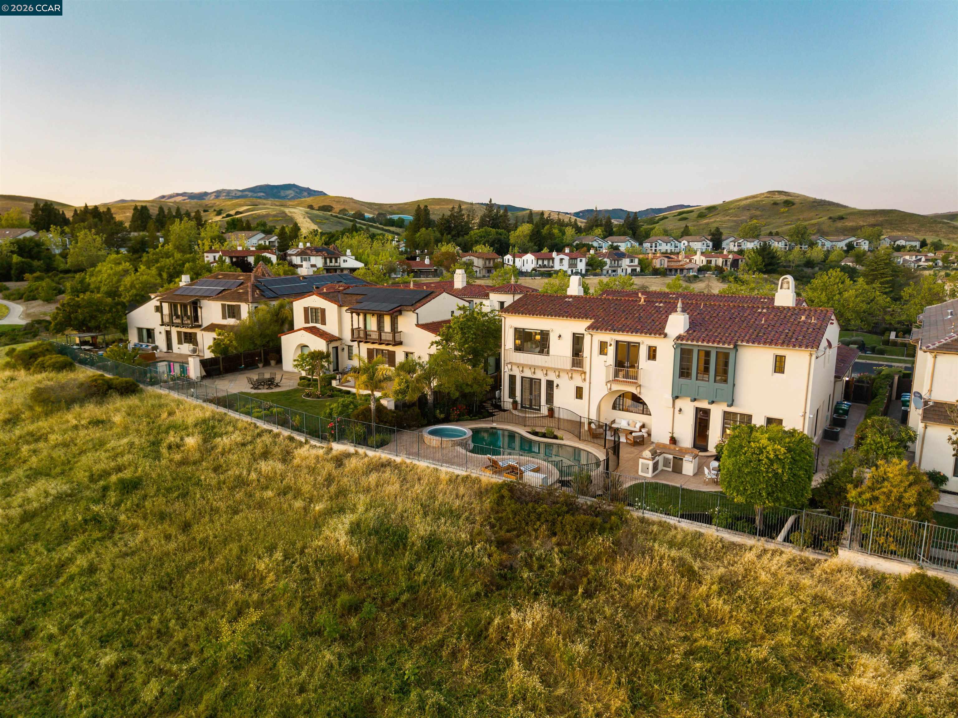 Detail Gallery Image 52 of 57 For 5316 Cypress Hawk Ct, San Ramon,  CA 94582 - 5 Beds | 5/1 Baths