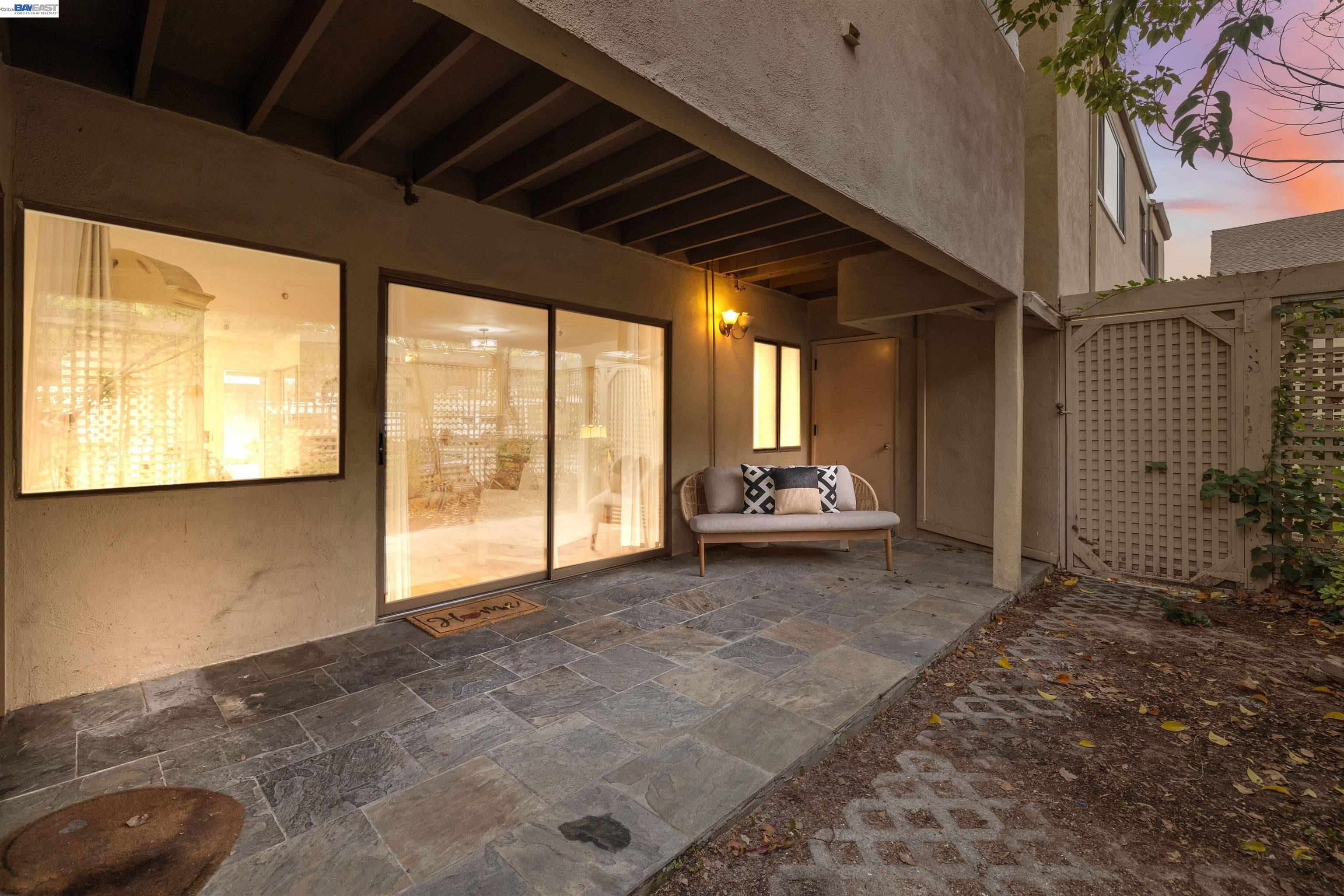 Detail Gallery Image 2 of 60 For 453 Alberto Way #D155,  Los Gatos,  CA 95032 - 3 Beds | 2 Baths