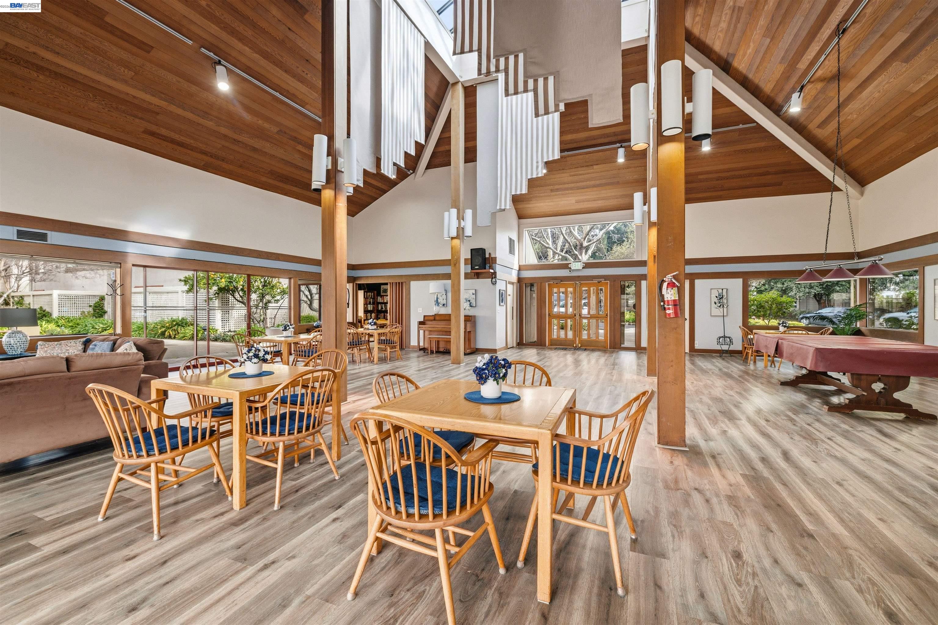 Detail Gallery Image 33 of 60 For 453 Alberto Way #D155,  Los Gatos,  CA 95032 - 3 Beds | 2 Baths