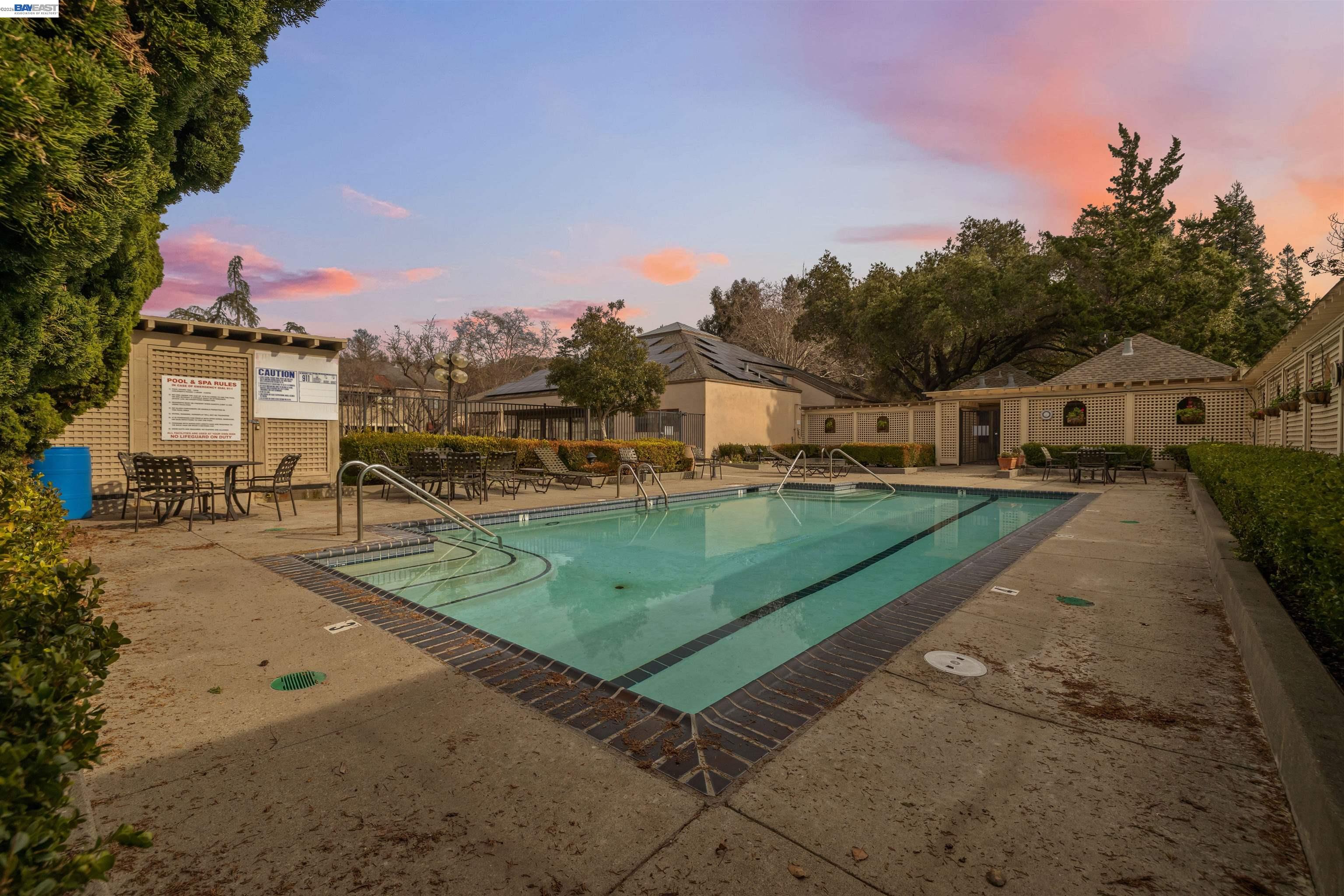 Detail Gallery Image 52 of 60 For 453 Alberto Way #D155,  Los Gatos,  CA 95032 - 3 Beds | 2 Baths