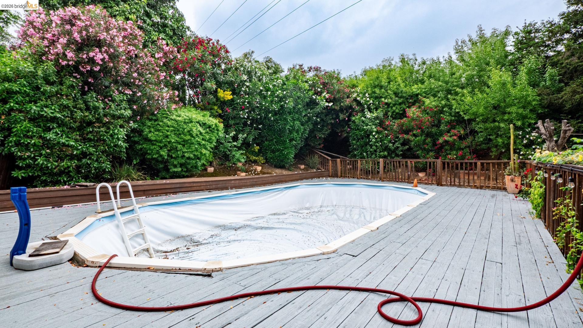 Detail Gallery Image 27 of 34 For 2214 Peyton Ct, Antioch,  CA 94509 - 5 Beds | 2/1 Baths