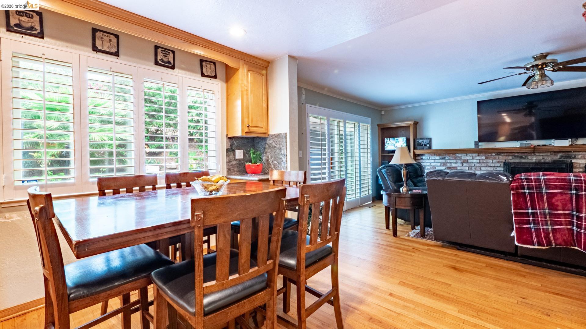 Detail Gallery Image 7 of 34 For 2214 Peyton Ct, Antioch,  CA 94509 - 5 Beds | 2/1 Baths