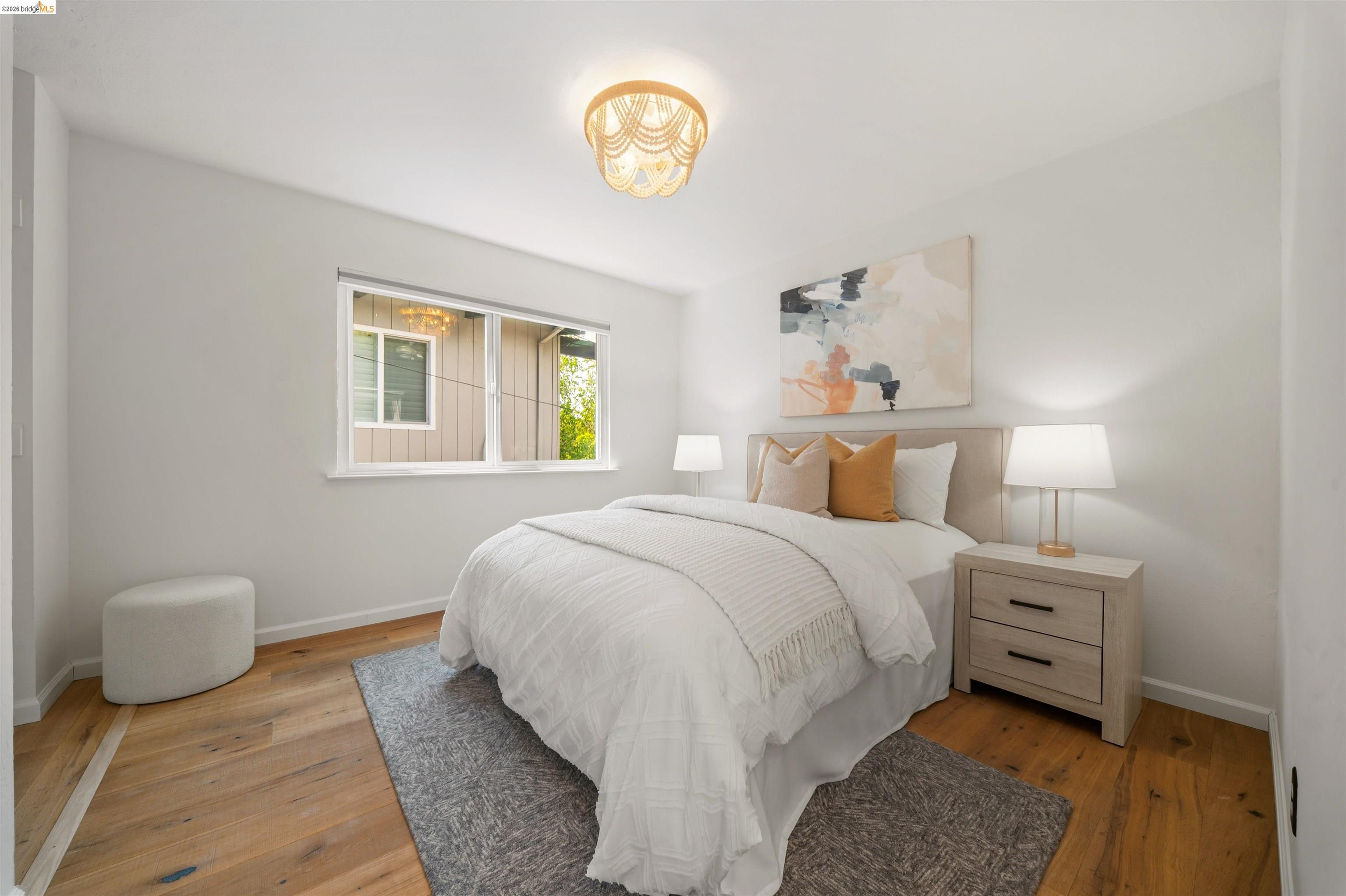 Detail Gallery Image 27 of 39 For 6406 Oakwood Dr, Oakland,  CA 94611 - 4 Beds | 3 Baths