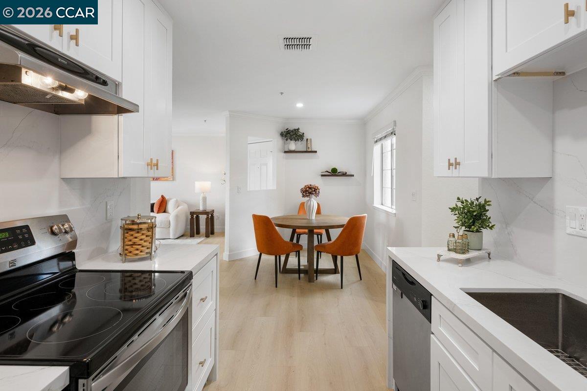 Photo #7: 41131755 Listing: Photo #7