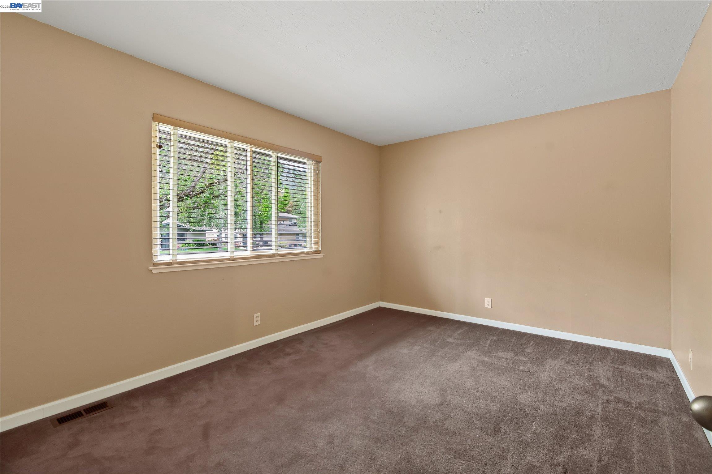 Photo #15: 41131758 Listing: Photo #15