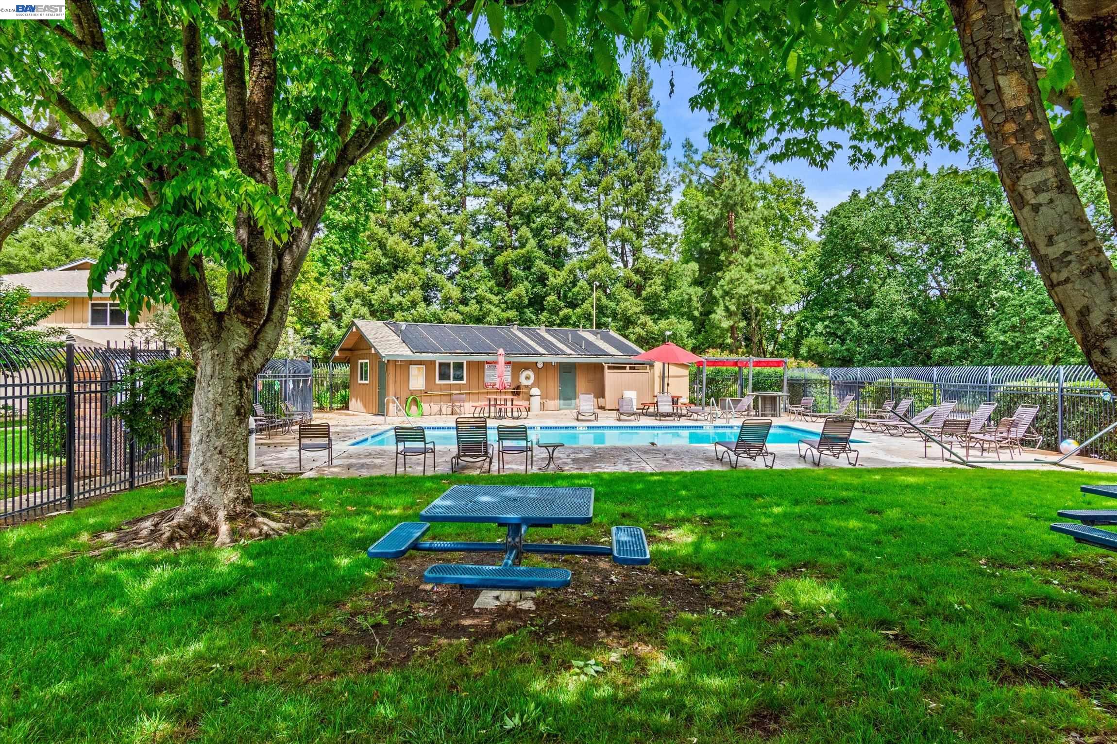 Photo #21: 41131758 Listing: Photo #21