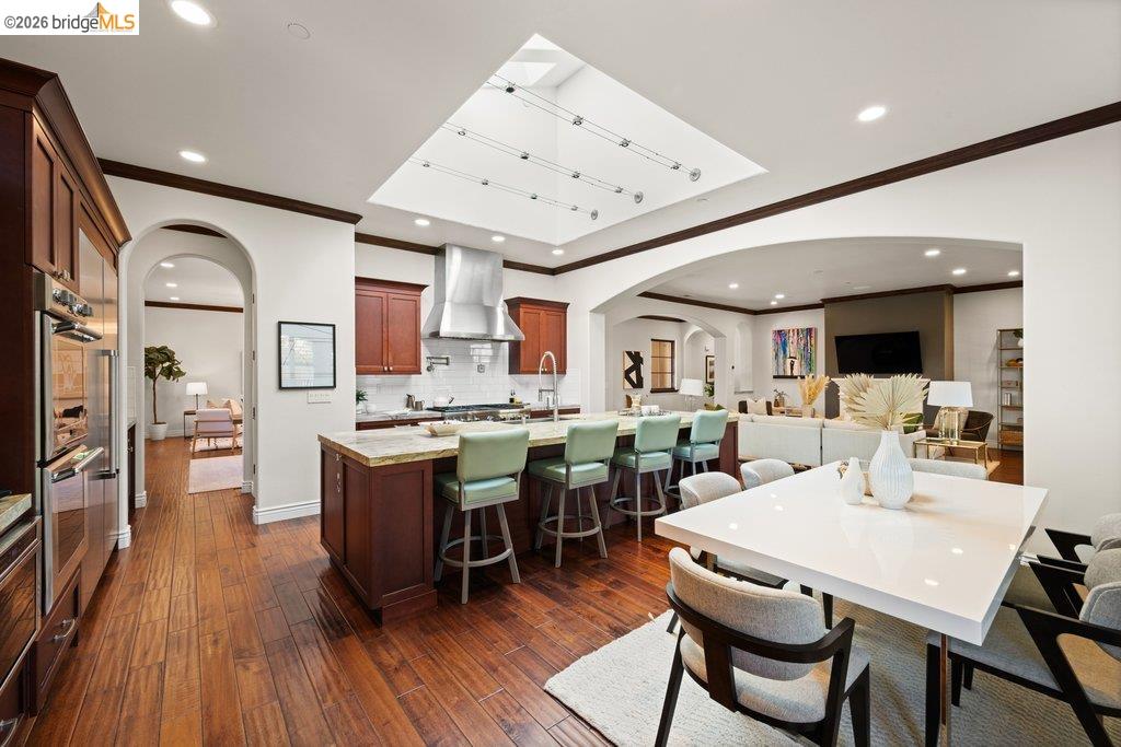 Detail Gallery Image 24 of 72 For 23 Stonebrae Rd, Hayward,  CA 94542 - 4 Beds | 4/1 Baths