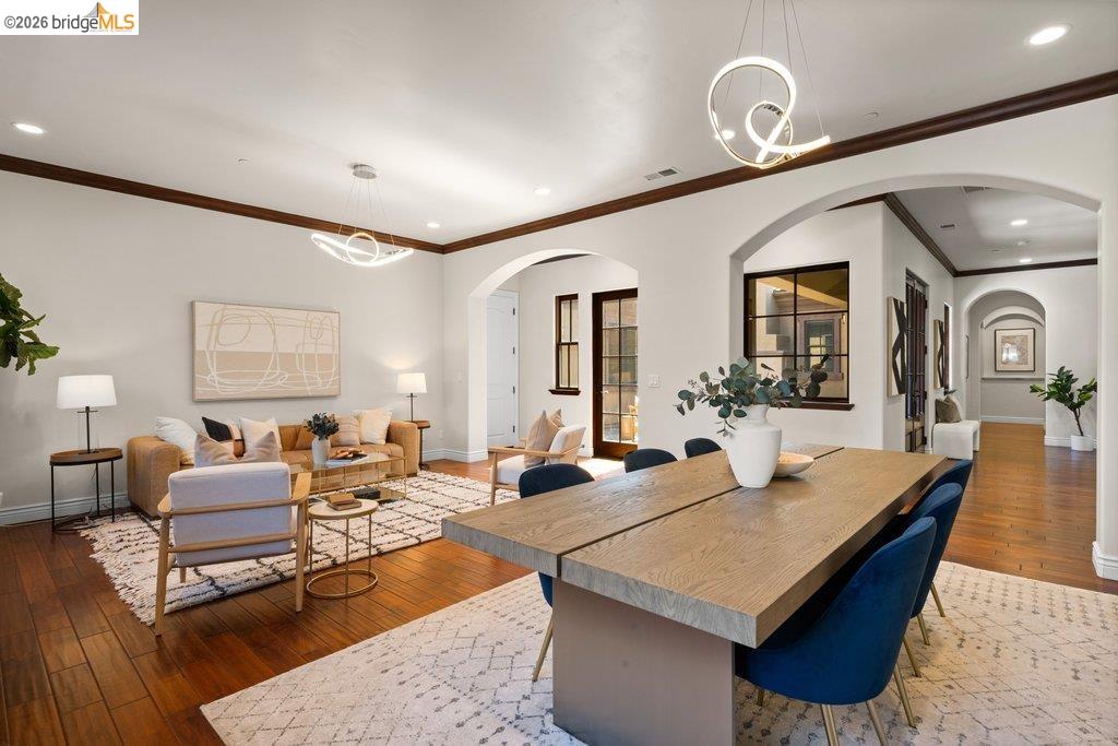 Detail Gallery Image 34 of 72 For 23 Stonebrae Rd, Hayward,  CA 94542 - 4 Beds | 4/1 Baths