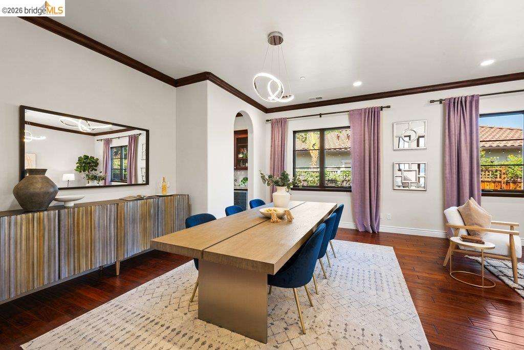 Detail Gallery Image 36 of 72 For 23 Stonebrae Rd, Hayward,  CA 94542 - 4 Beds | 4/1 Baths