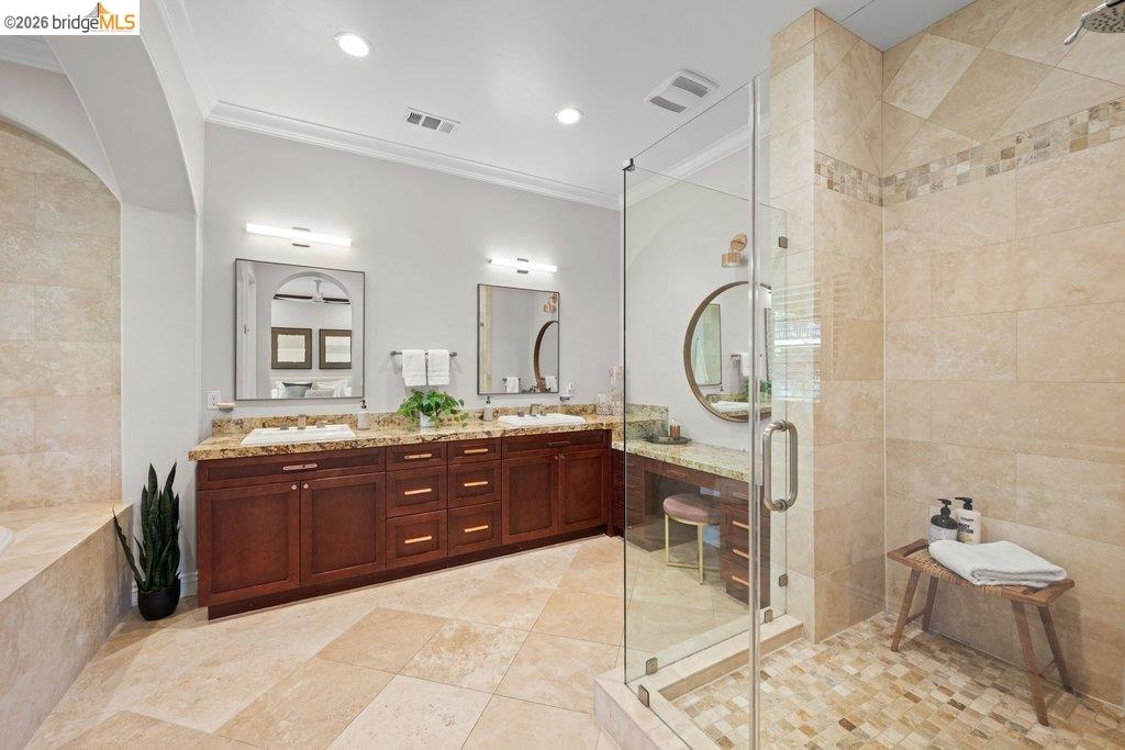 Detail Gallery Image 47 of 72 For 23 Stonebrae Rd, Hayward,  CA 94542 - 4 Beds | 4/1 Baths