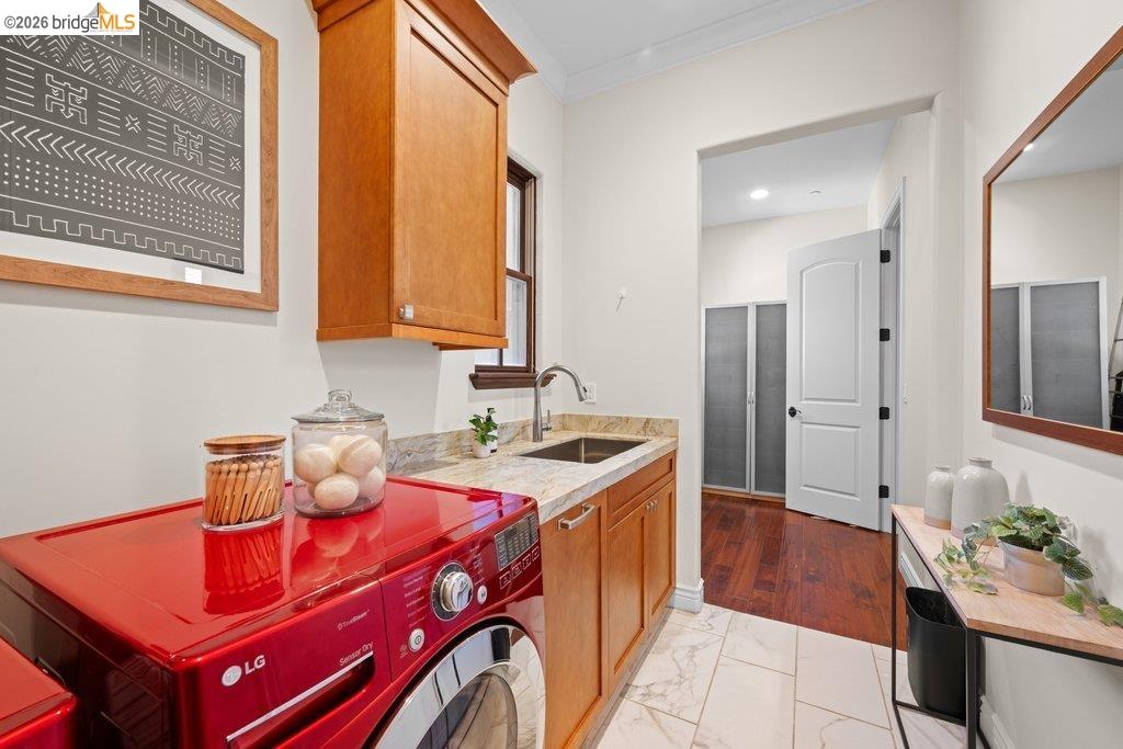 Detail Gallery Image 64 of 72 For 23 Stonebrae Rd, Hayward,  CA 94542 - 4 Beds | 4/1 Baths