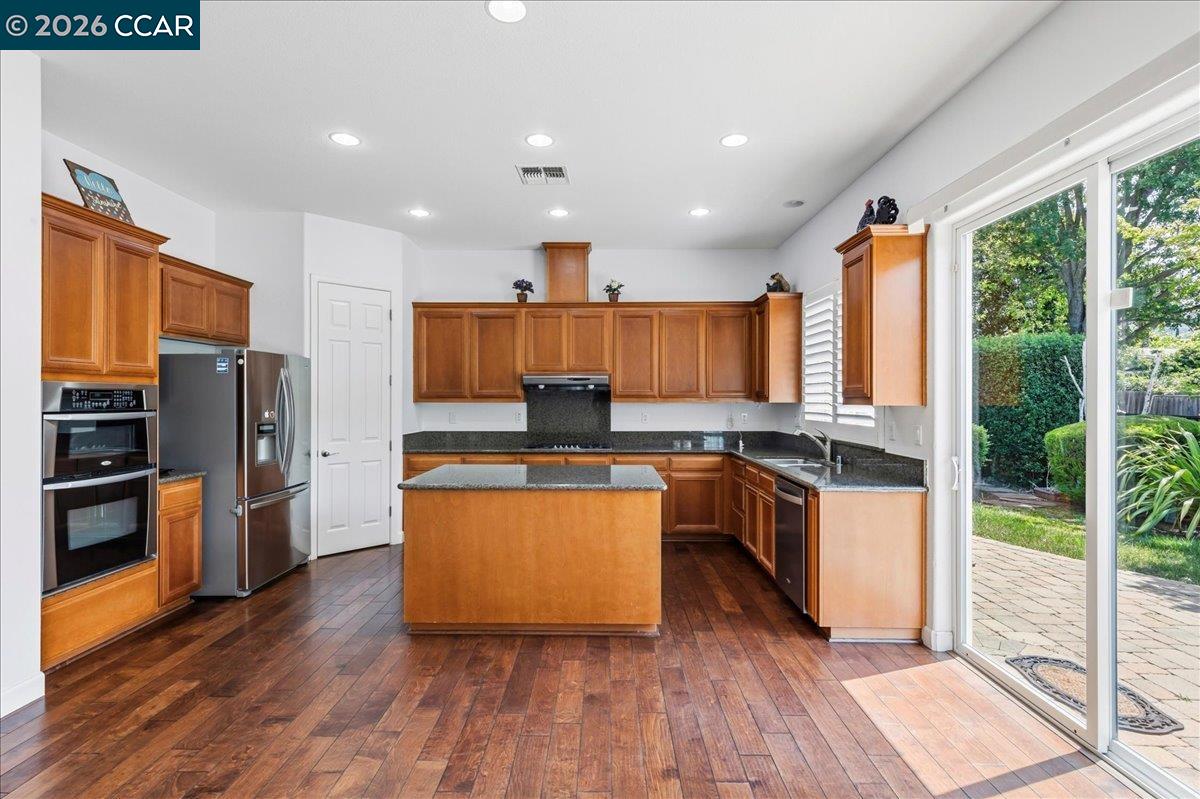 5204 Skyler Ct, Concord CA 94521 — photo 6