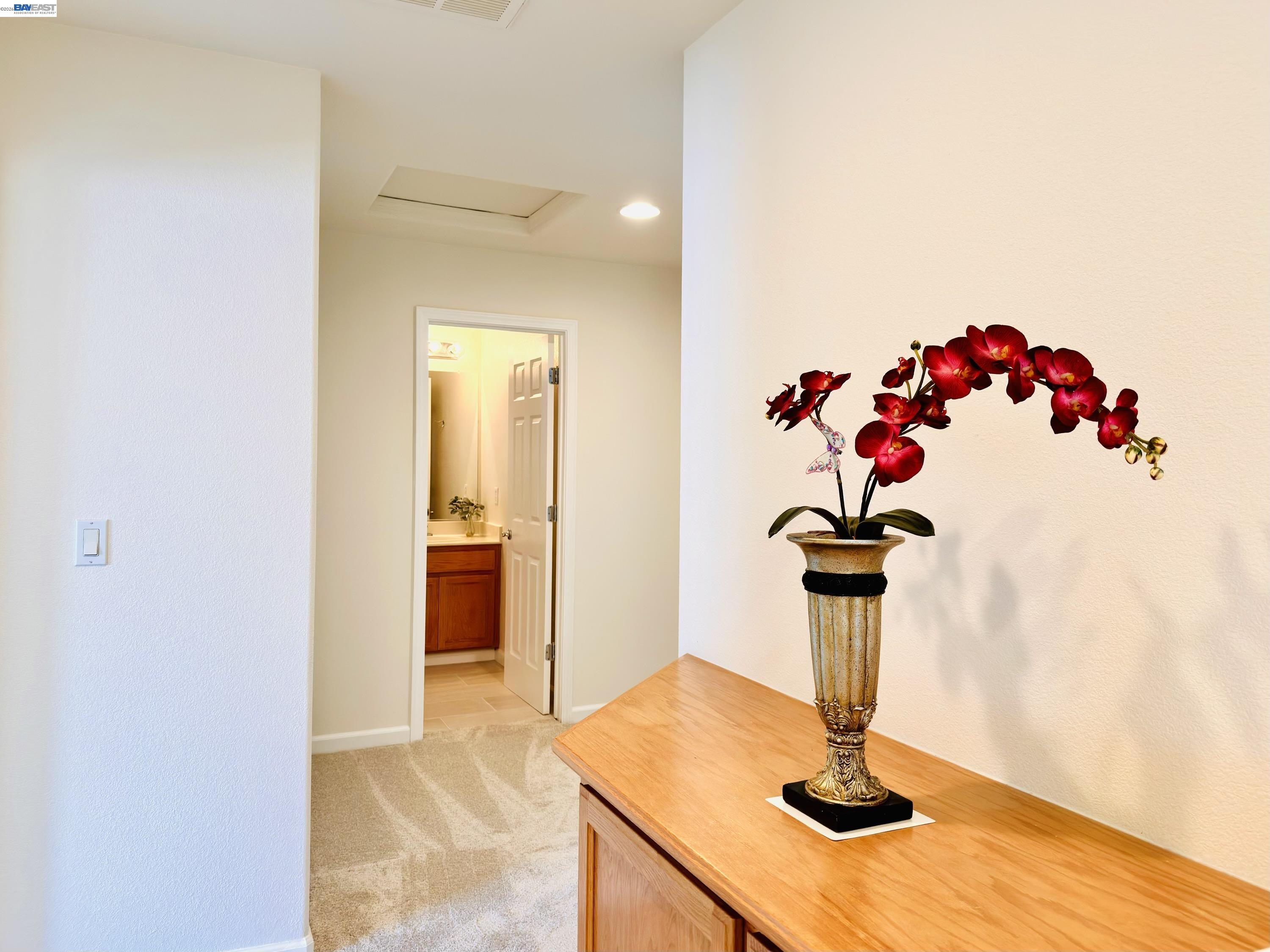 Detail Gallery Image 21 of 30 For 1555 Lankershire Dr, Tracy,  CA 95377 - 3 Beds | 2/1 Baths