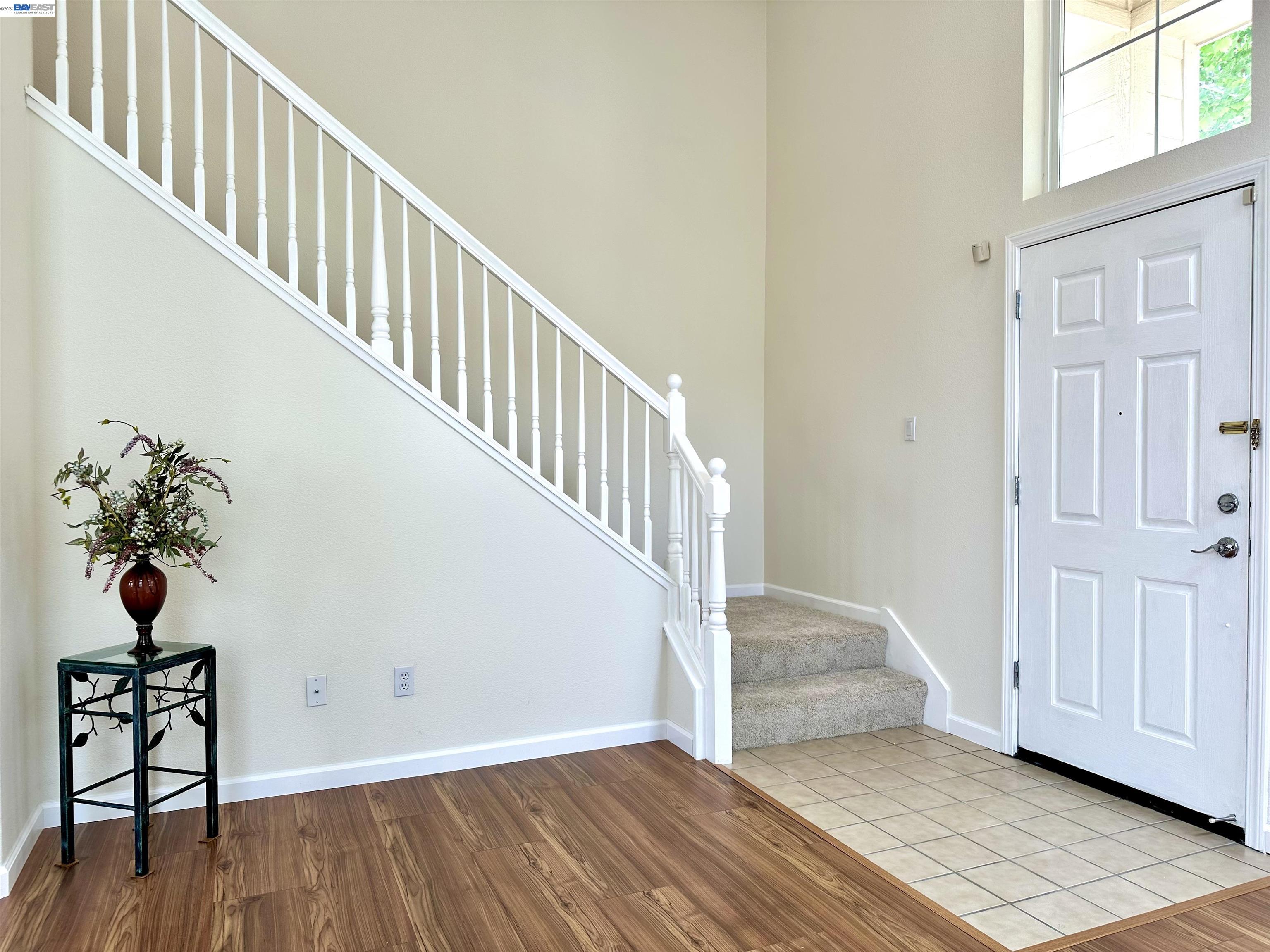 Detail Gallery Image 4 of 30 For 1555 Lankershire Dr, Tracy,  CA 95377 - 3 Beds | 2/1 Baths