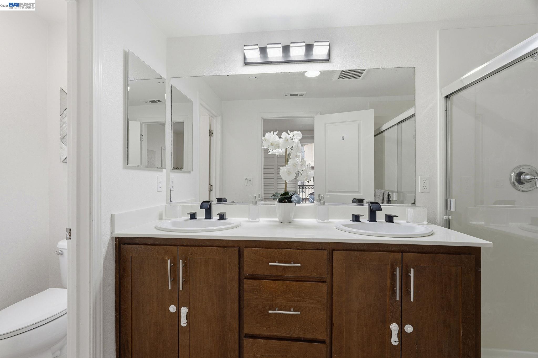 Detail Gallery Image 12 of 39 For 1656 Lee Way, Milpitas,  CA 95035 - 4 Beds | 2 Baths